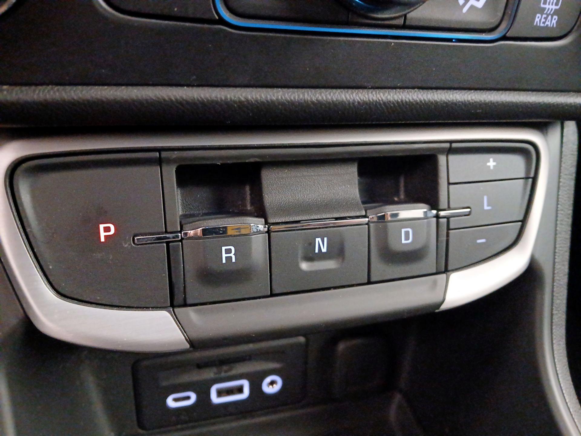 Thumbnail: 2023 GMC Terrain - 18