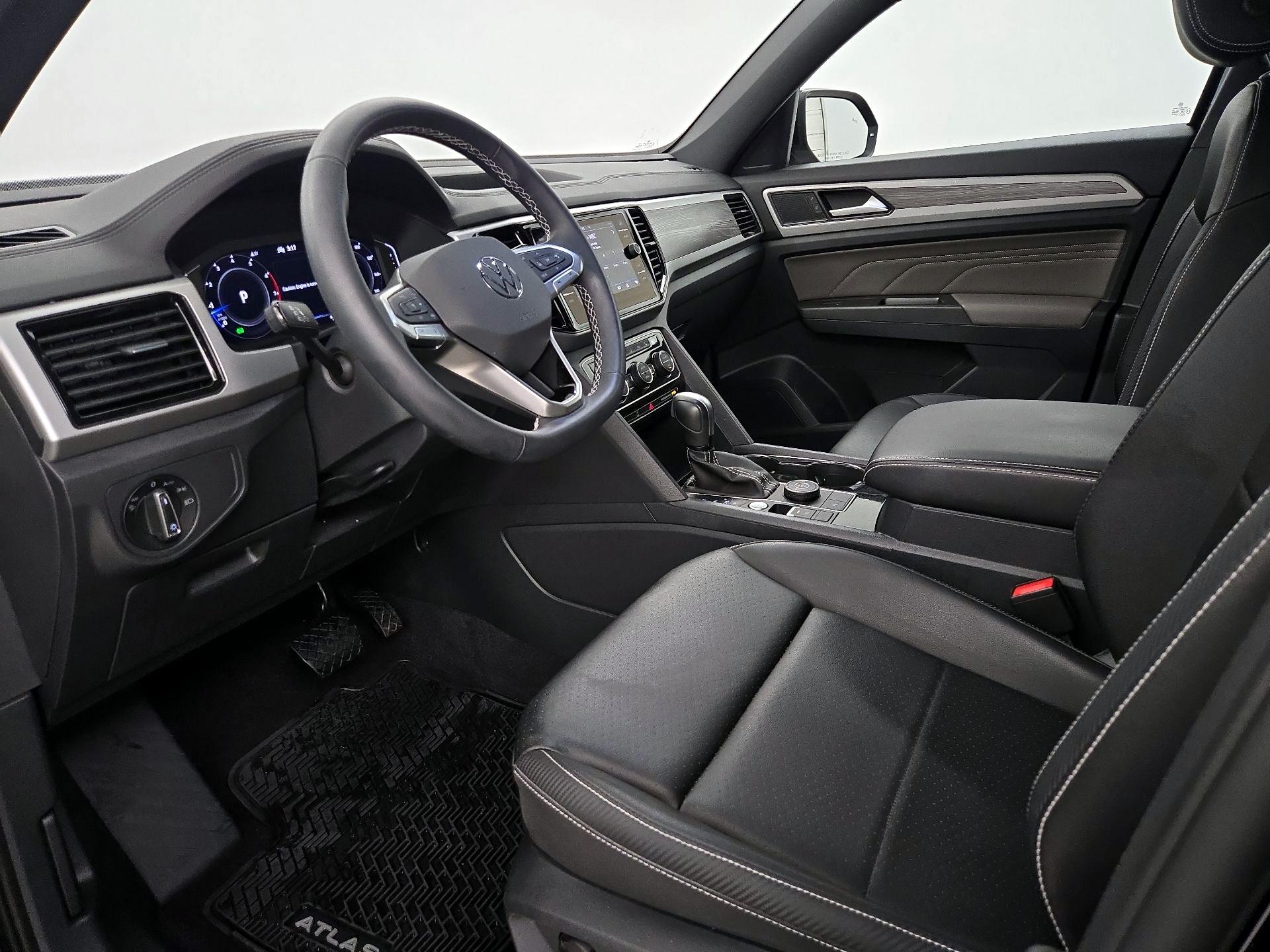 Thumbnail: 2023 Volkswagen Atlas - 11