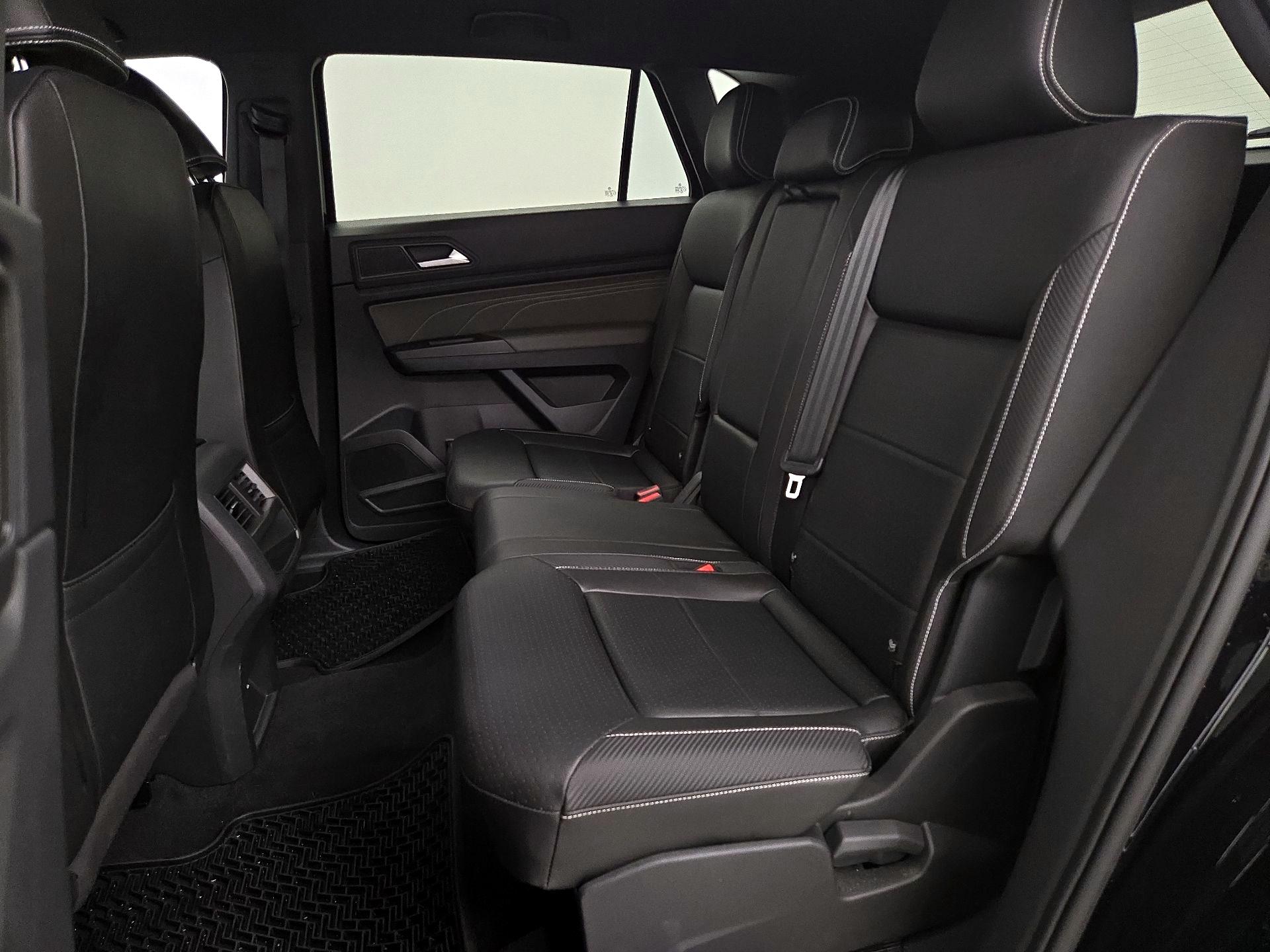 Thumbnail: 2023 Volkswagen Atlas - 19