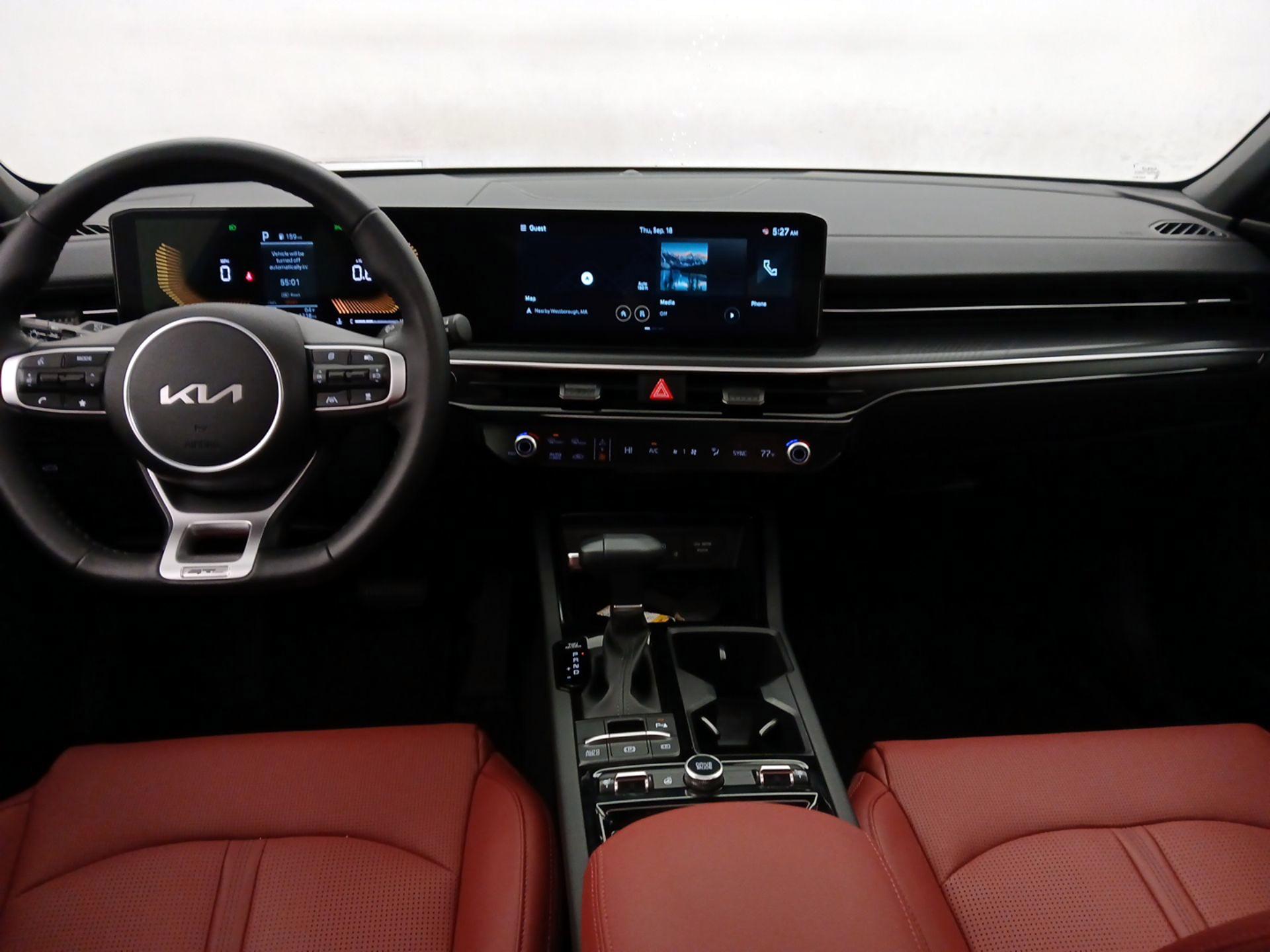 Thumbnail: 2025 Kia K5 - 9