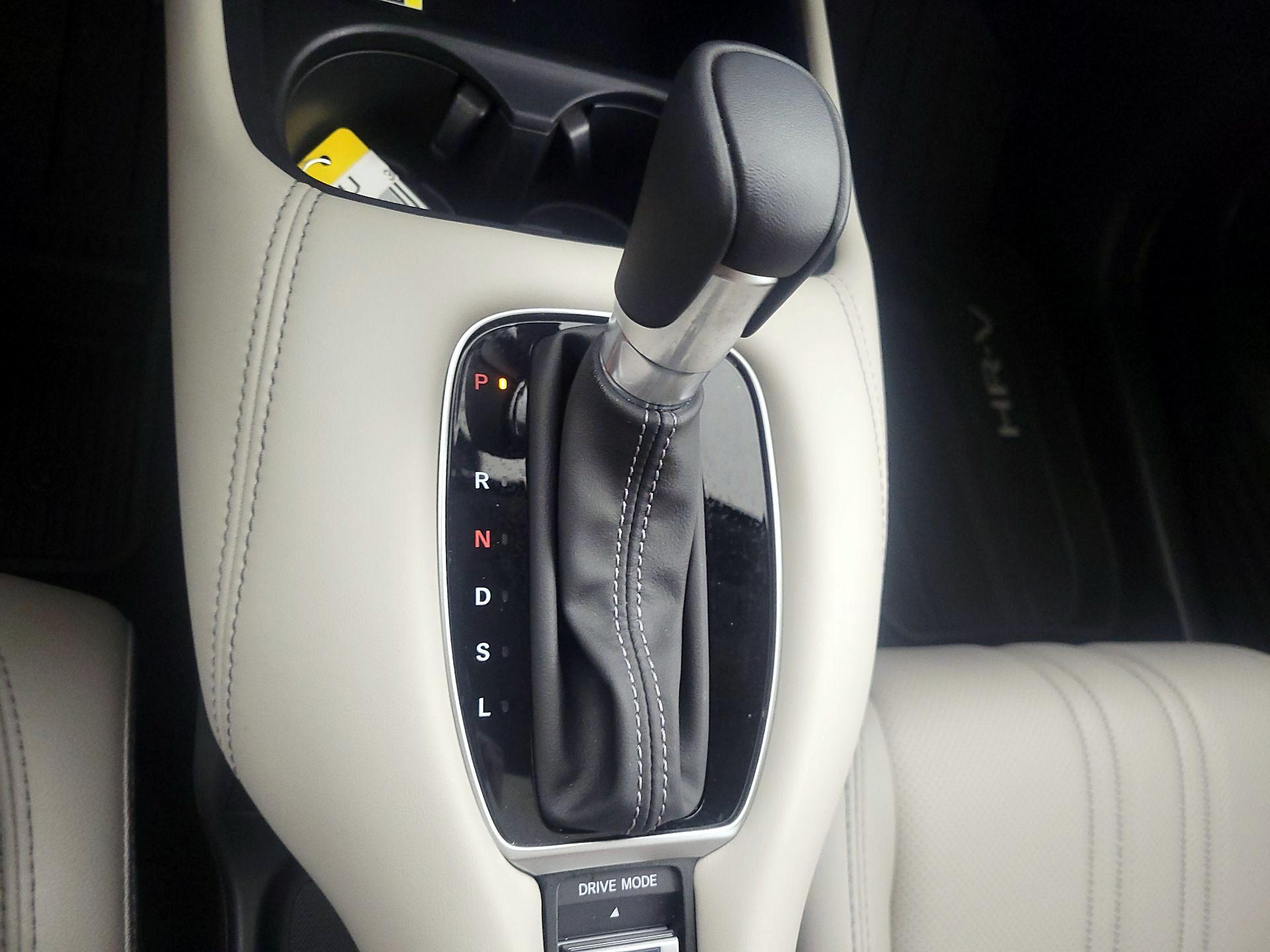 Thumbnail: 2025 Honda HR-V - 17