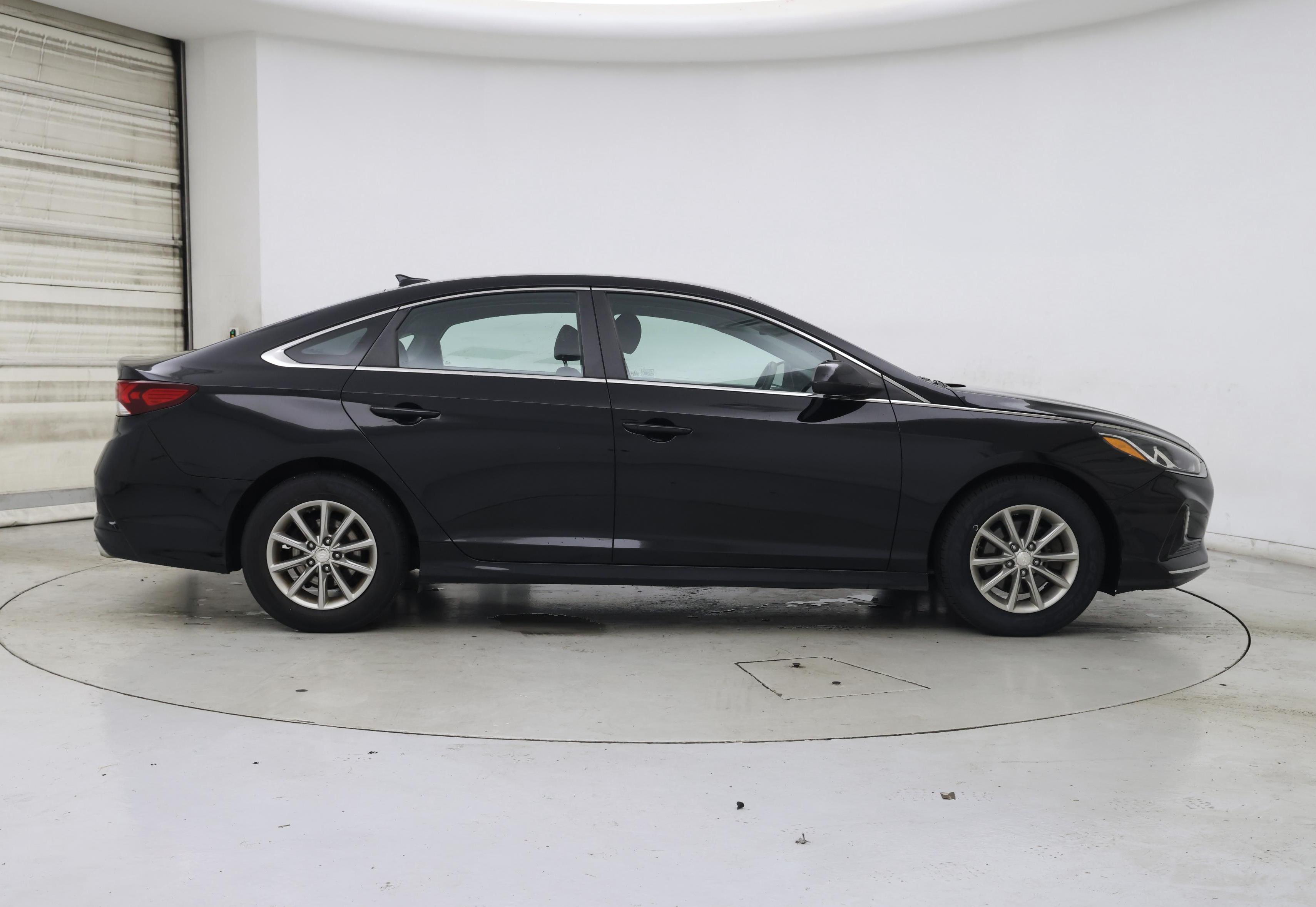 Thumbnail: 2018 Hyundai Sonata - 7
