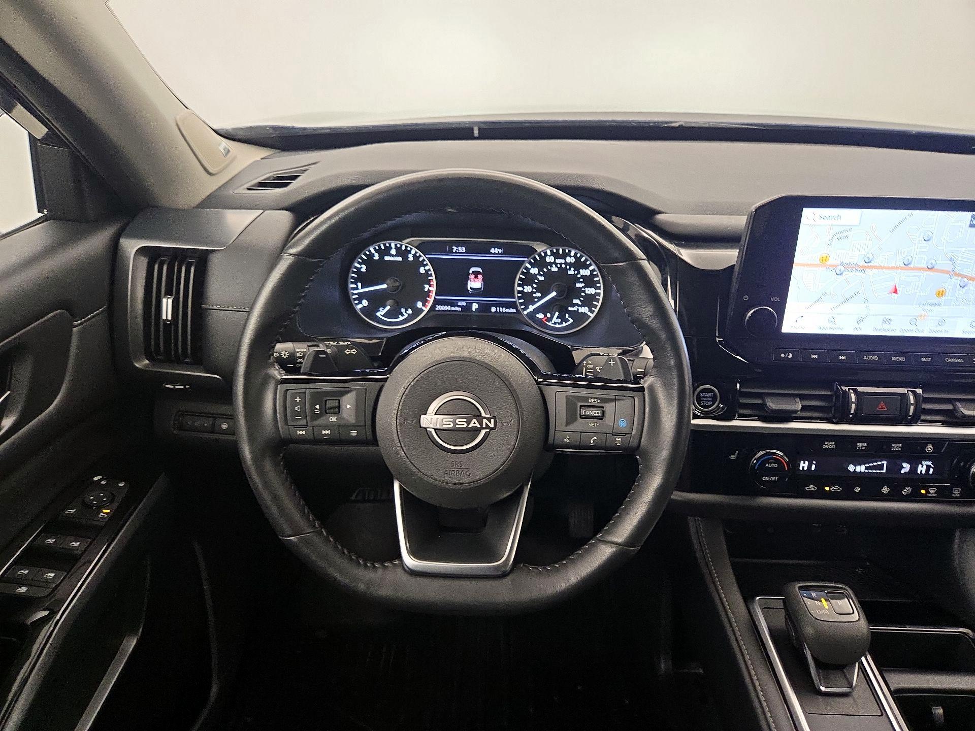 Thumbnail: 2023 Nissan Pathfinder - 10