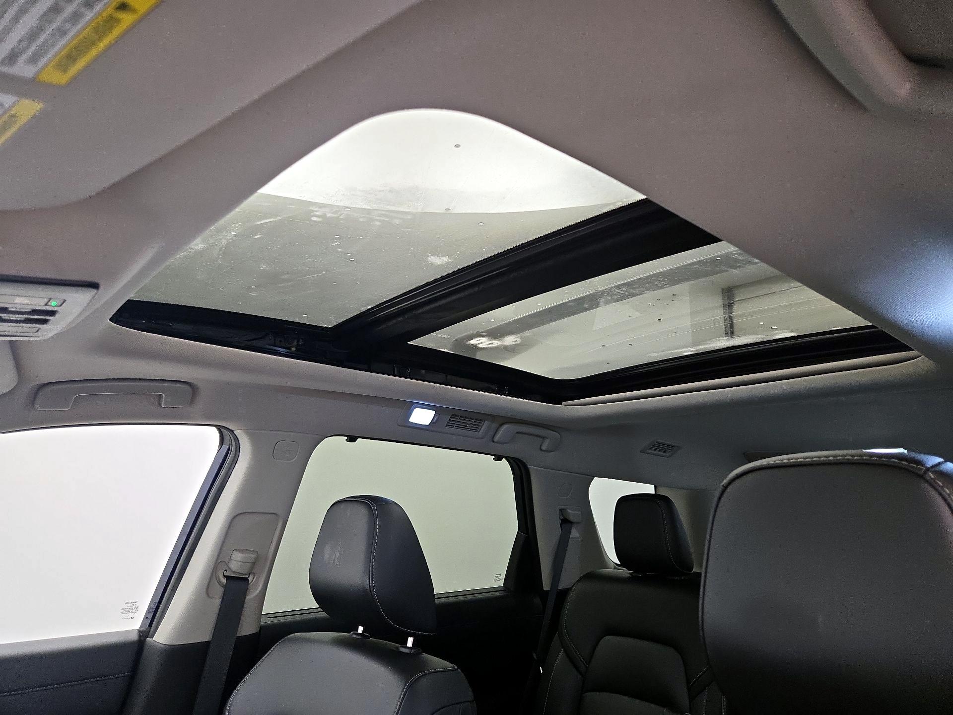 Thumbnail: 2023 Nissan Pathfinder - 20