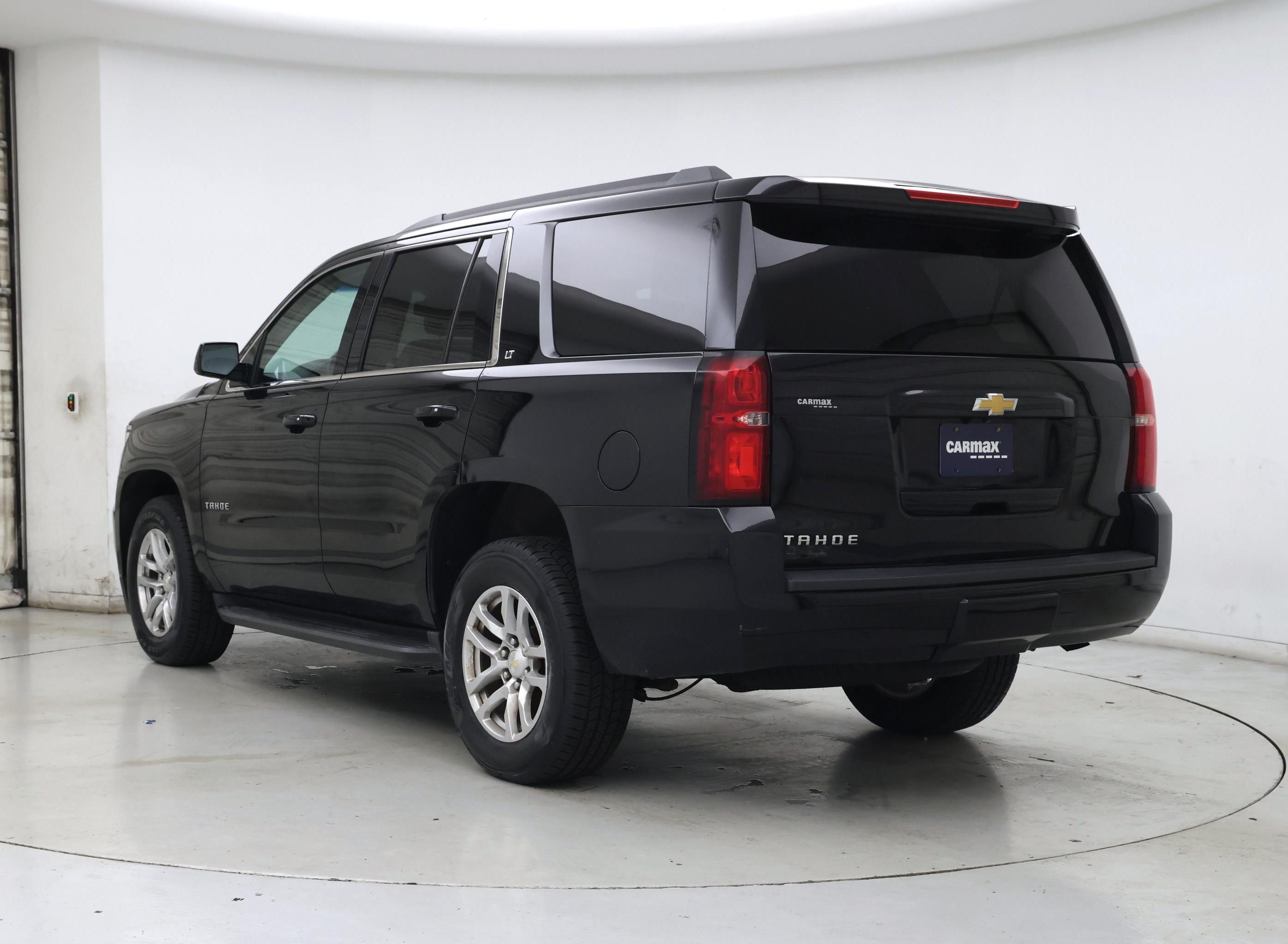 Thumbnail: 2017 Chevrolet Tahoe - 2
