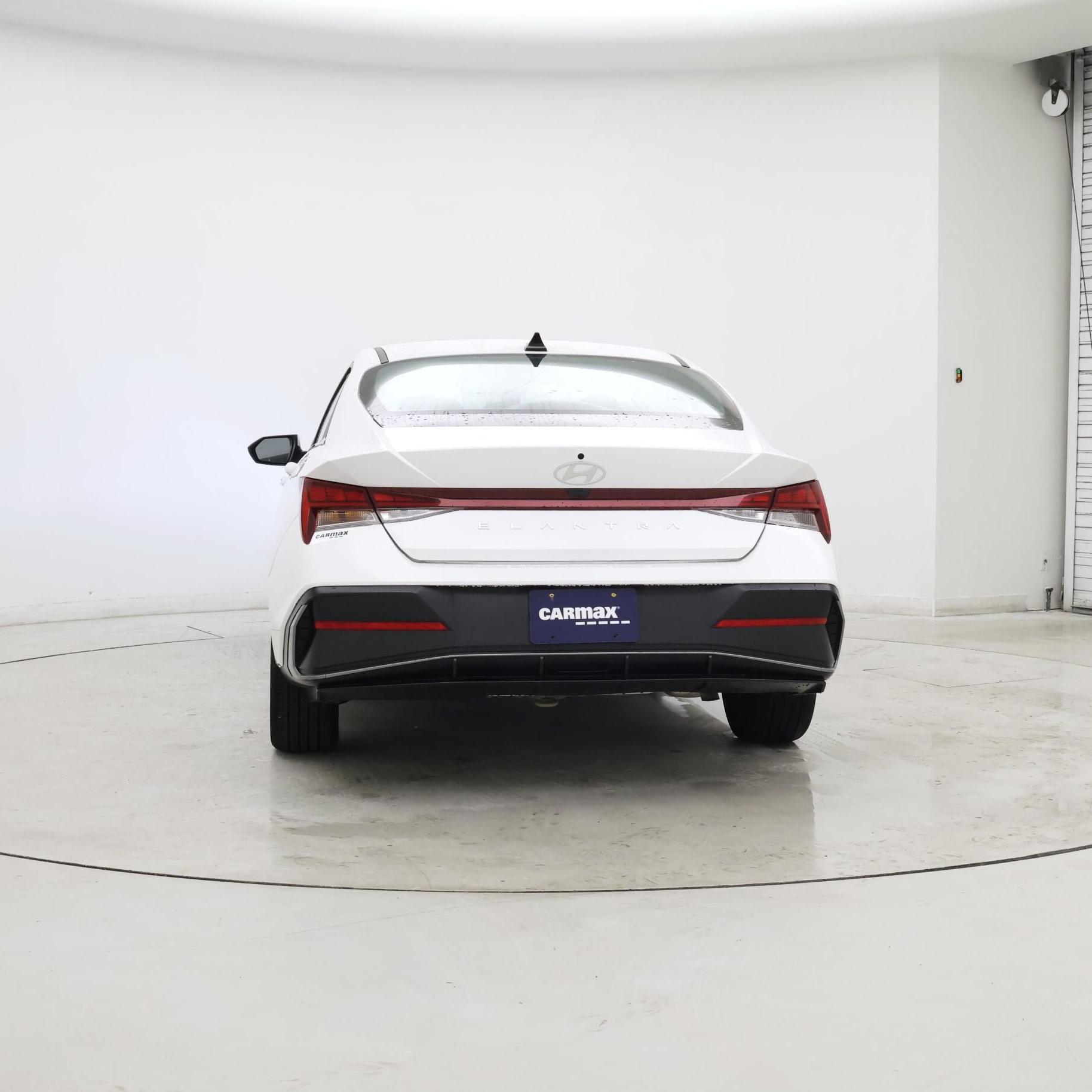 Thumbnail: 2024 Hyundai Elantra - 6