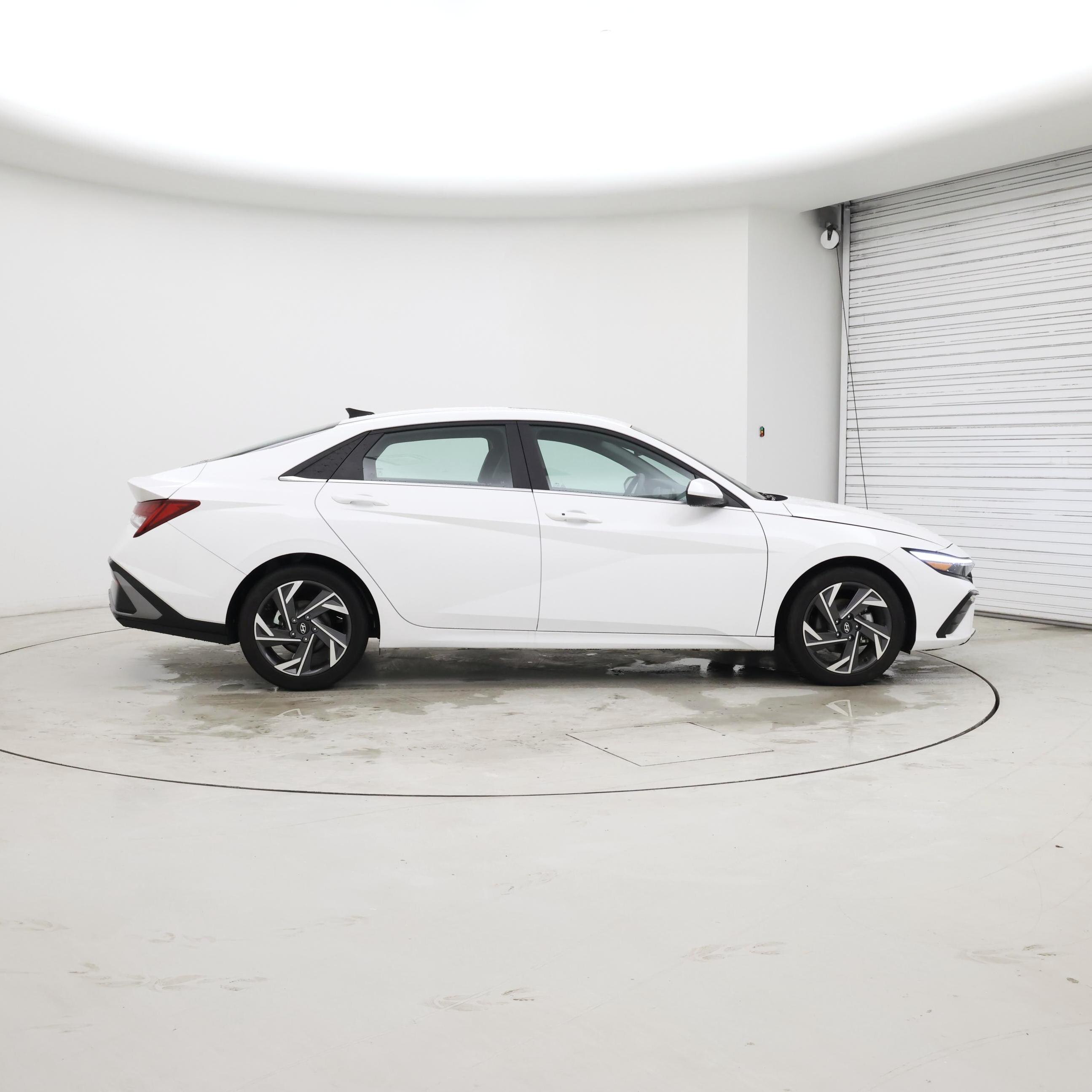 Thumbnail: 2024 Hyundai Elantra - 7