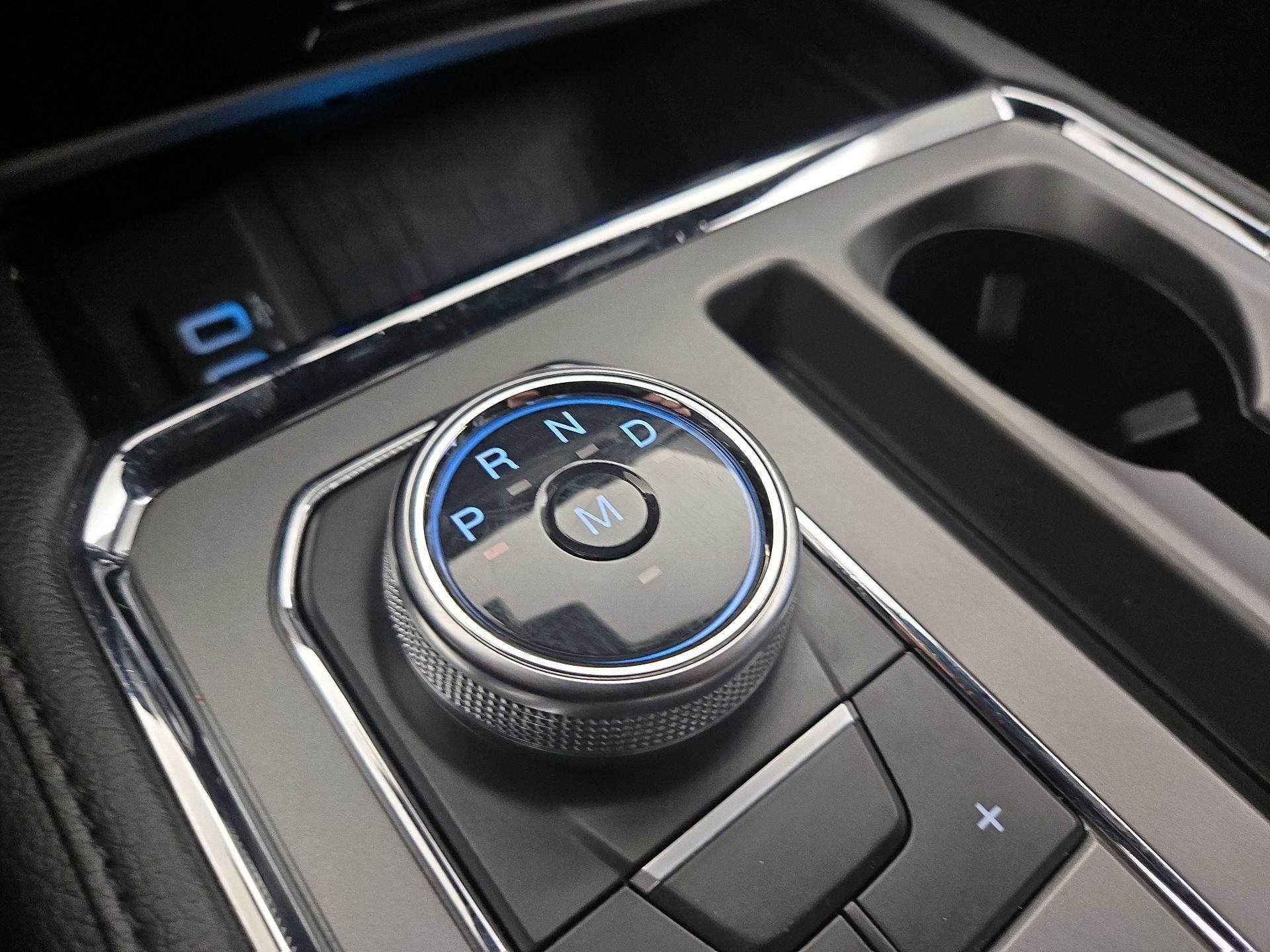 Thumbnail: 2019 Ford Expedition - 17