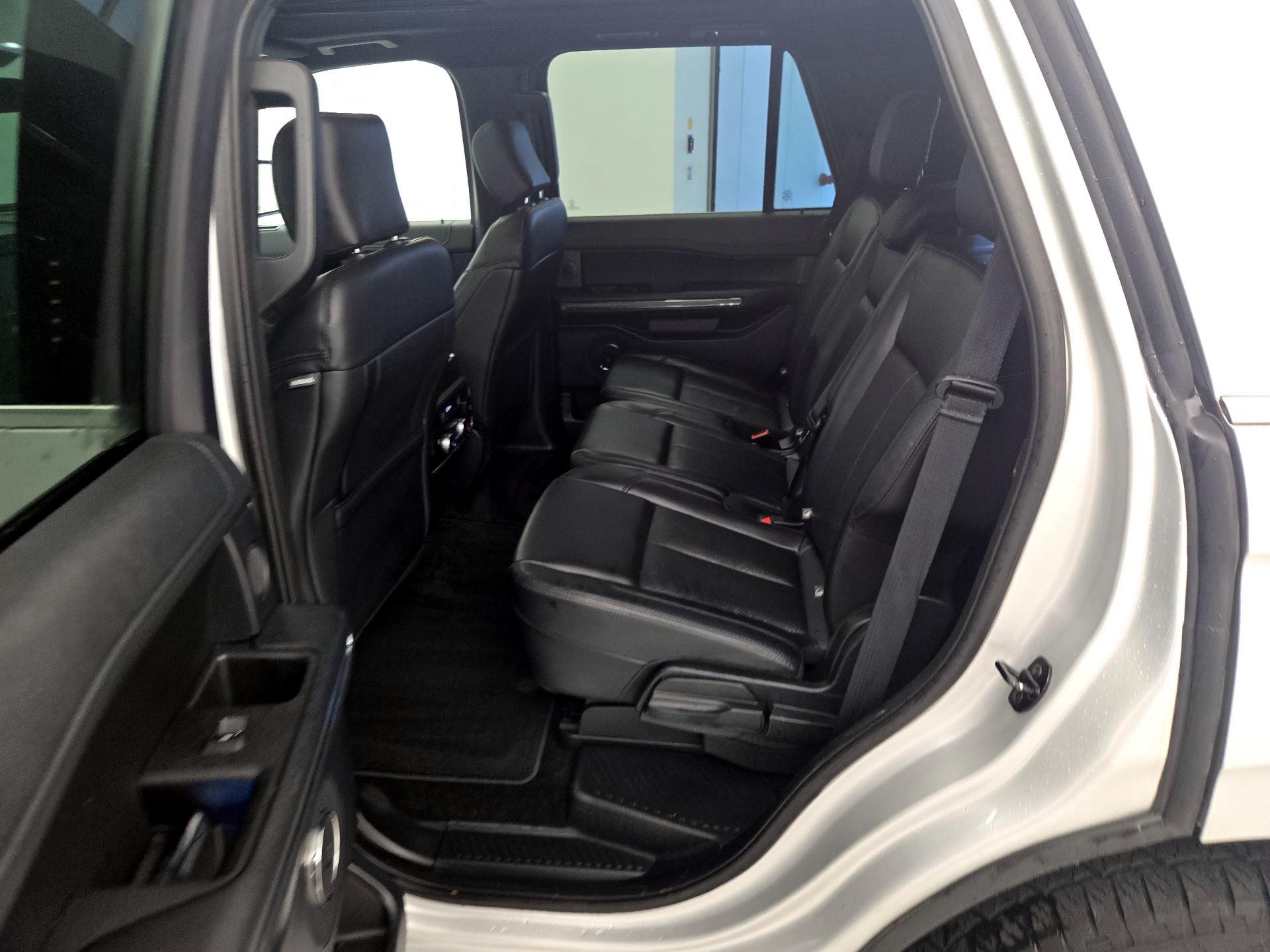 Thumbnail: 2019 Ford Expedition - 20