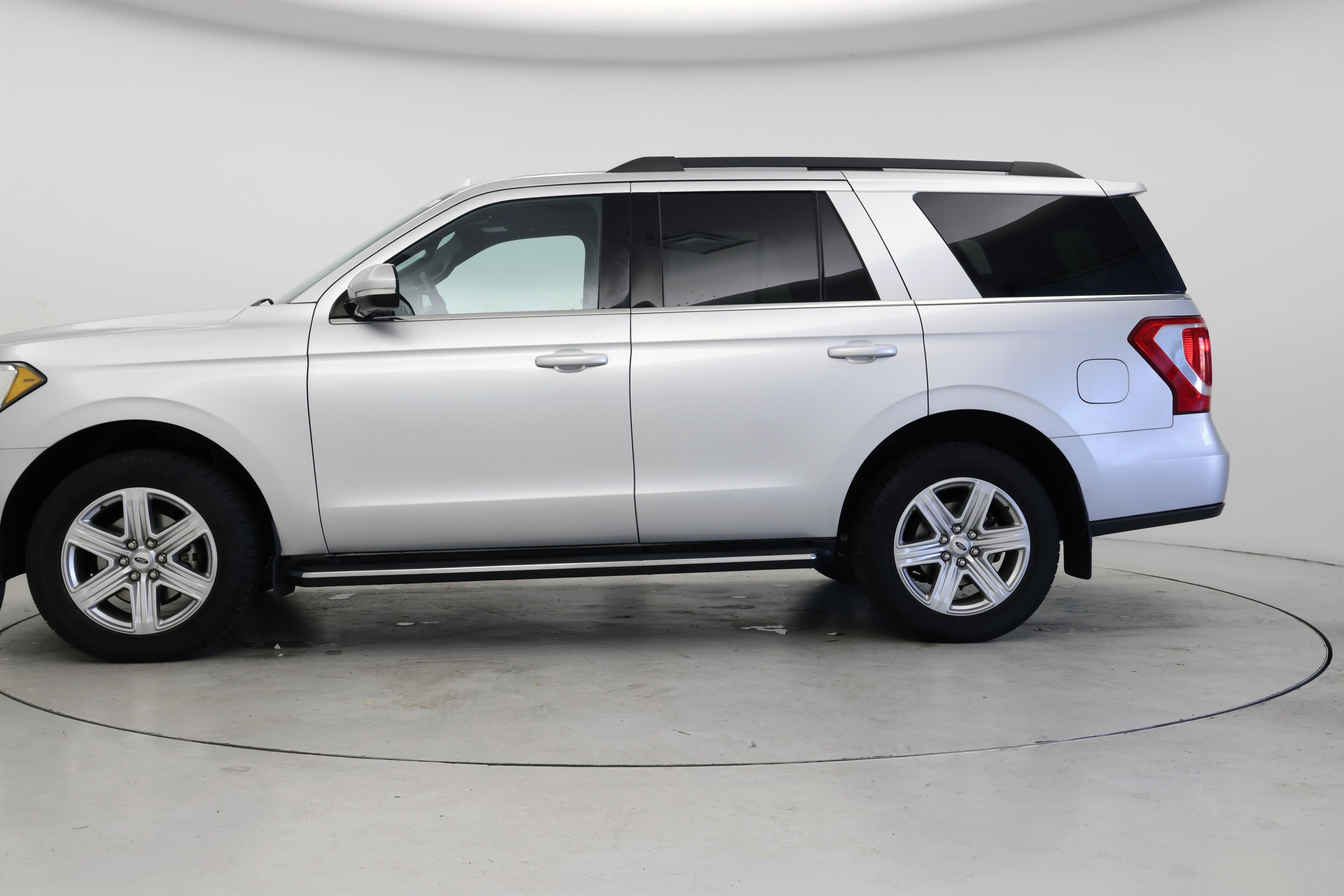 Thumbnail: 2019 Ford Expedition - 3