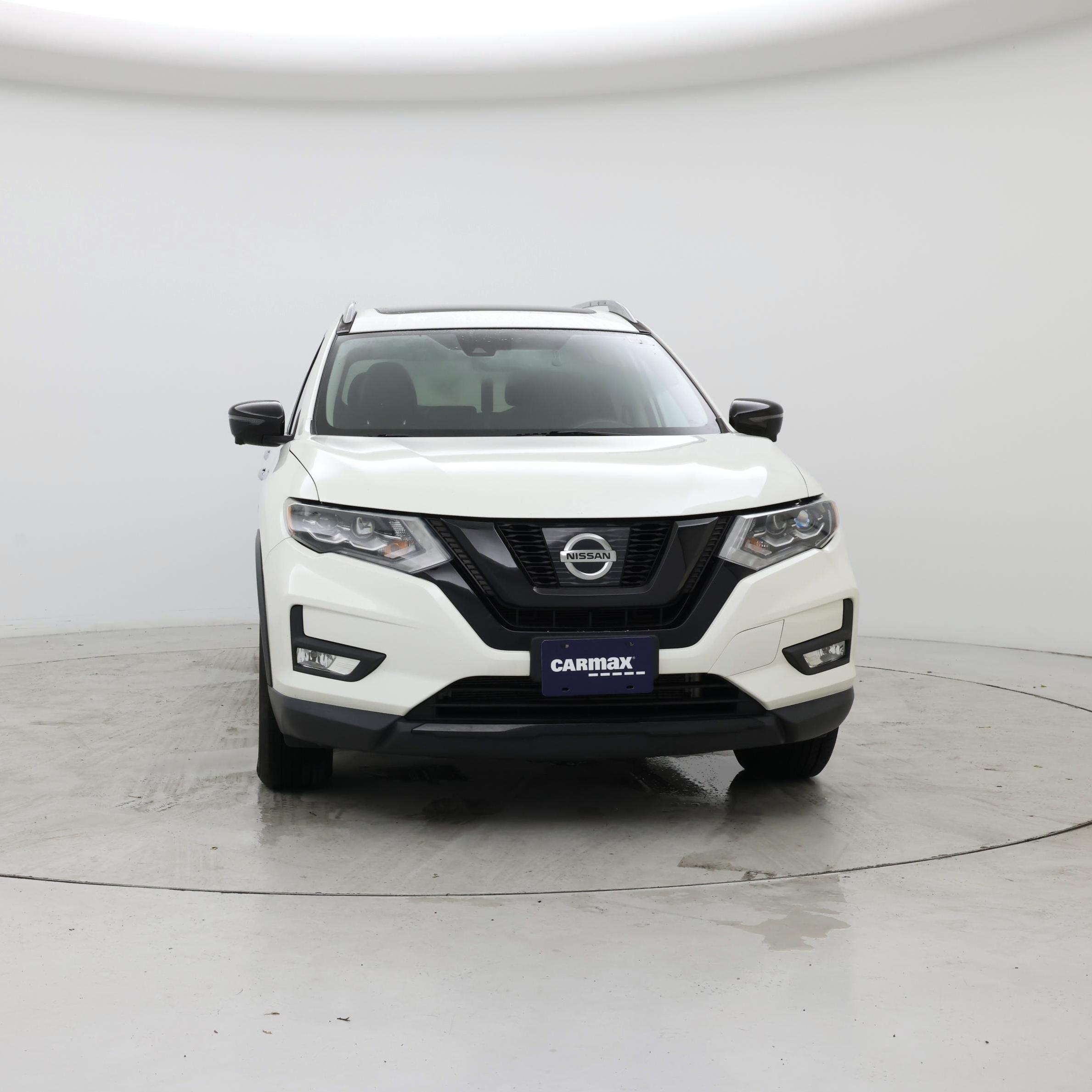 Thumbnail: 2017 Nissan Rogue - 5