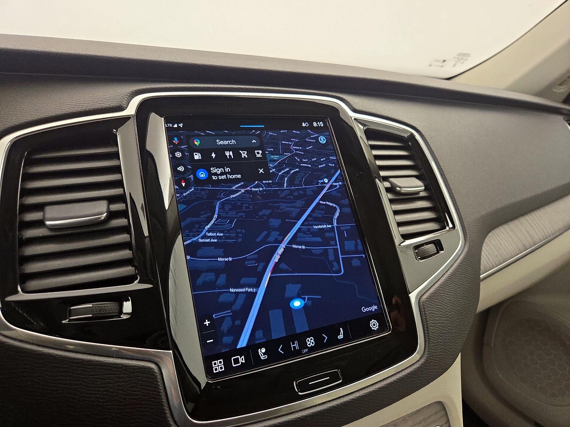 Thumbnail: 2024 Volvo XC90 - 14