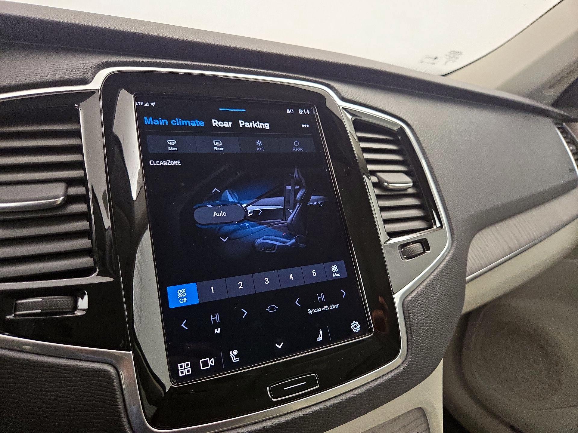 Thumbnail: 2024 Volvo XC90 - 17