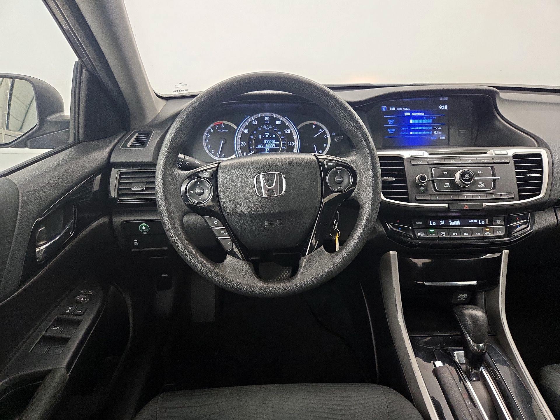 Thumbnail: 2017 Honda Accord - 10