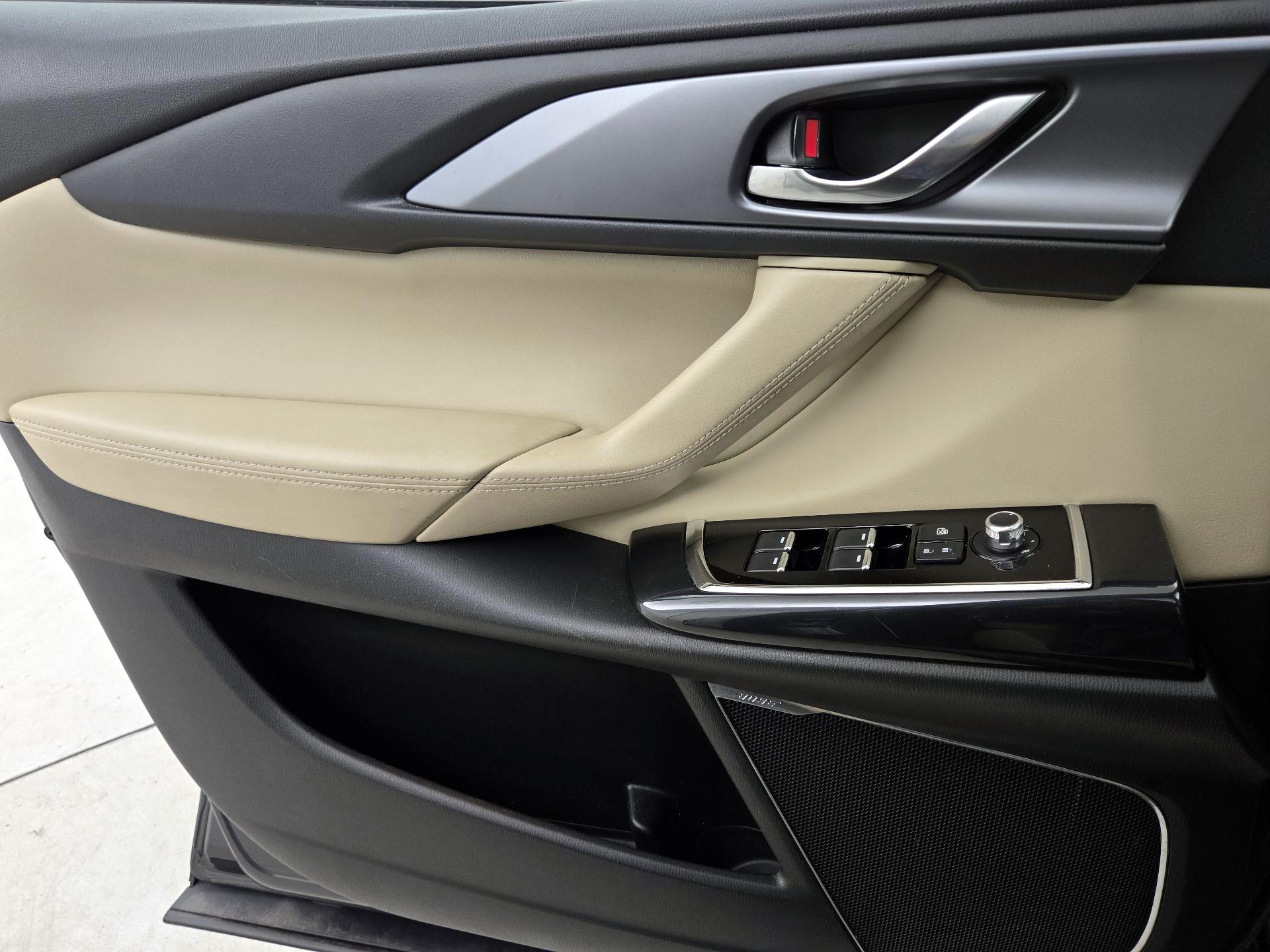 Thumbnail: 2016 Mazda CX-9 - 12