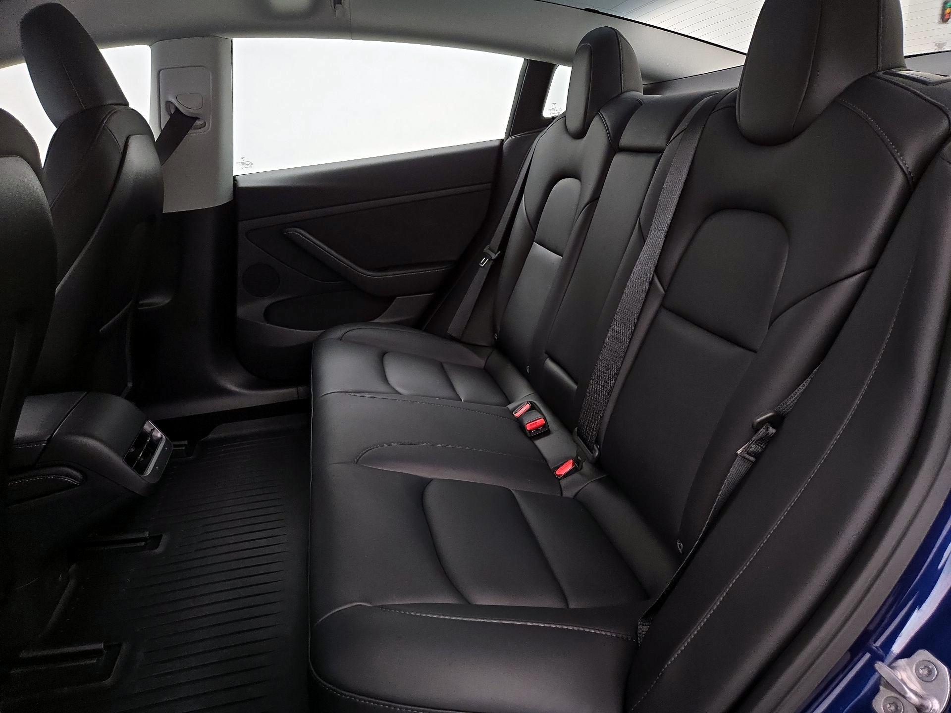 Thumbnail: 2023 Tesla Model 3 - 20