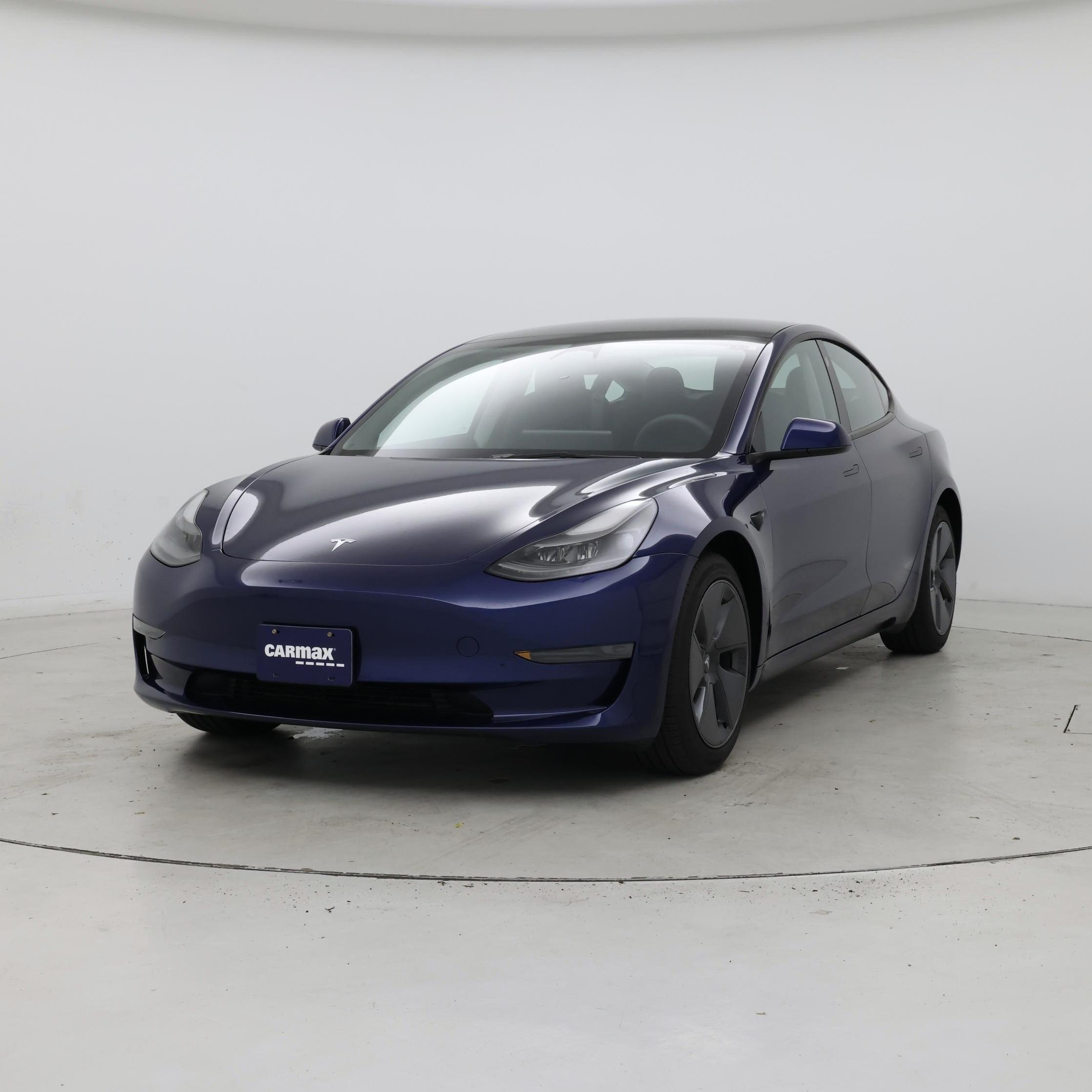 Thumbnail: 2023 Tesla Model 3 - 4