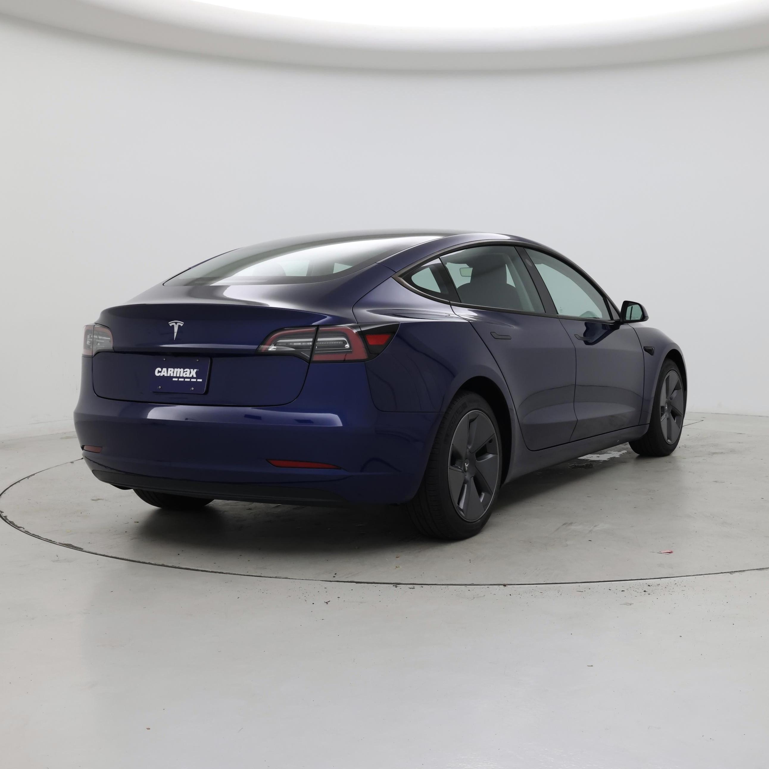Thumbnail: 2023 Tesla Model 3 - 8