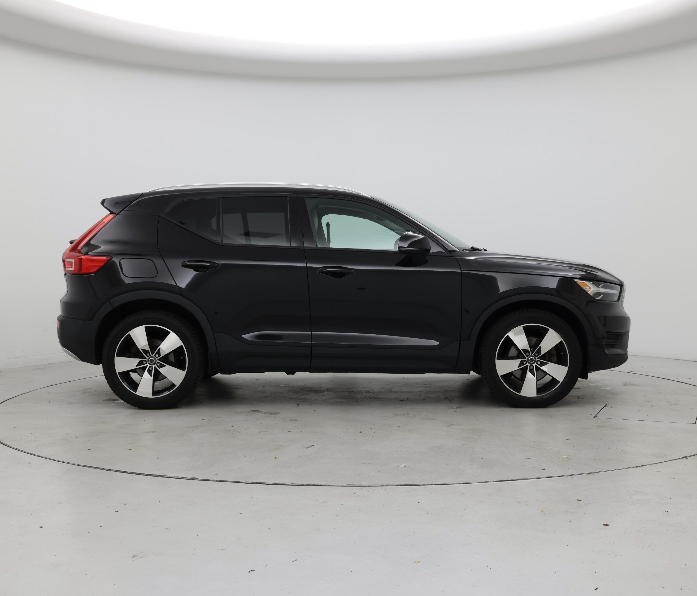 Thumbnail: 2020 Volvo XC40 - 7