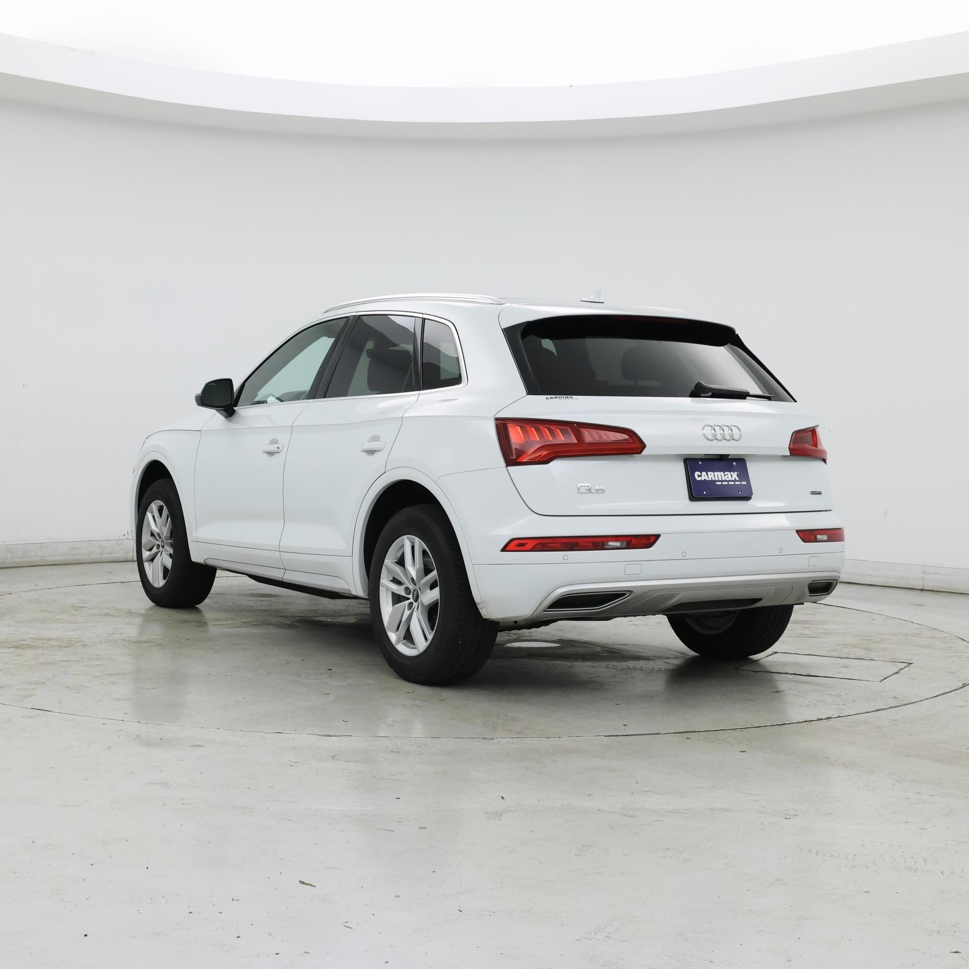 Thumbnail: 2020 Audi Q5 - 2