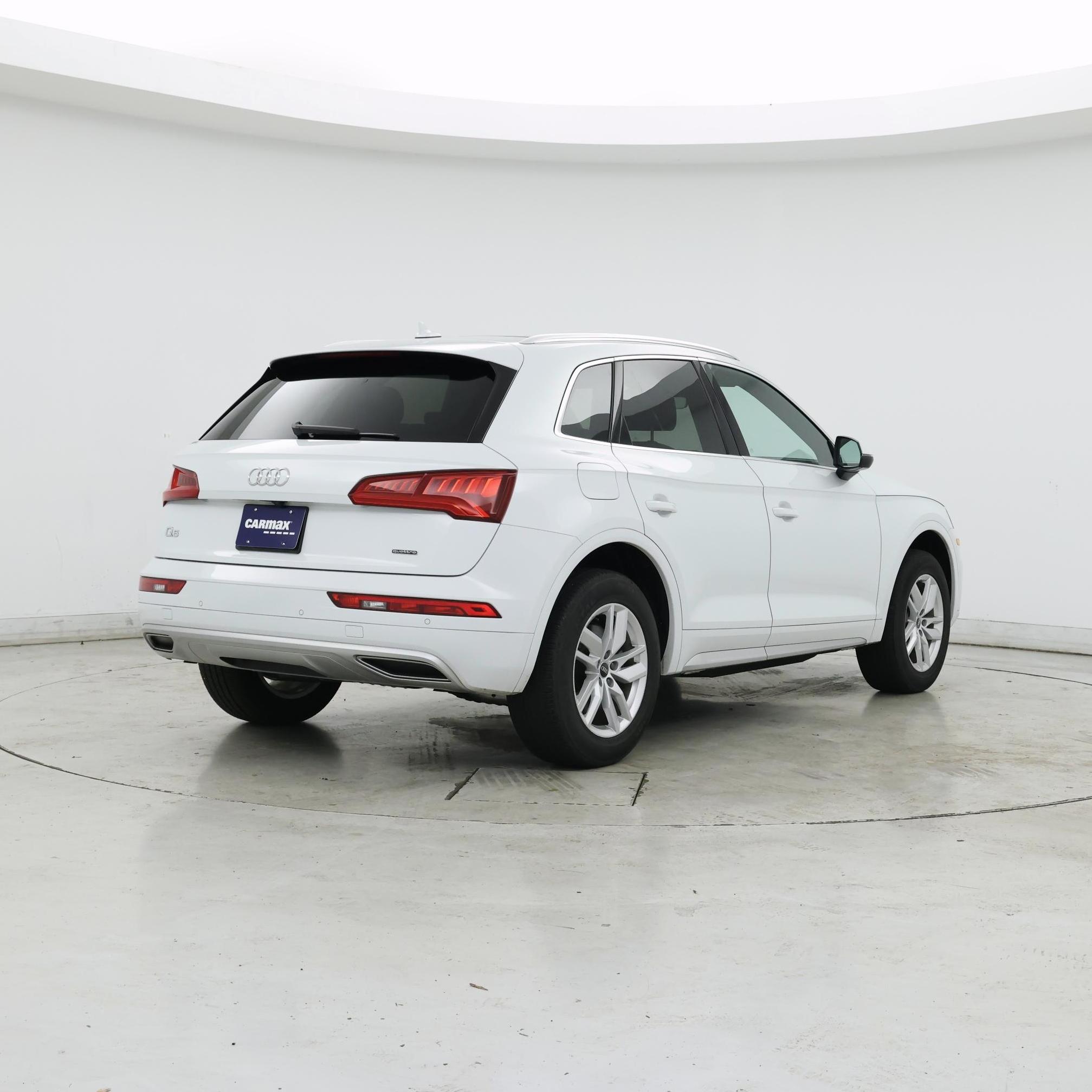 Thumbnail: 2020 Audi Q5 - 8