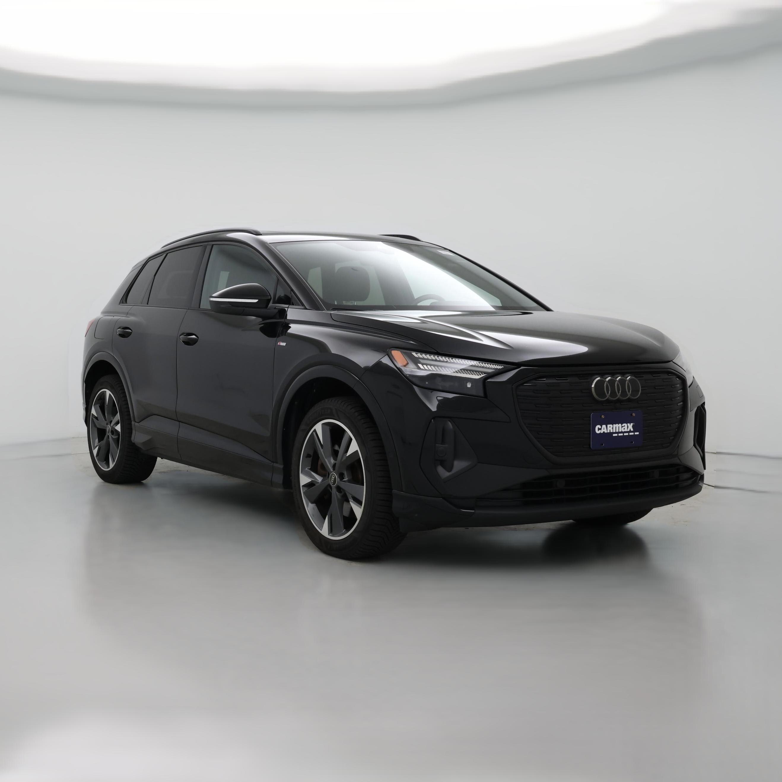 Thumbnail: 2023 Audi Q4 e-tron - 1