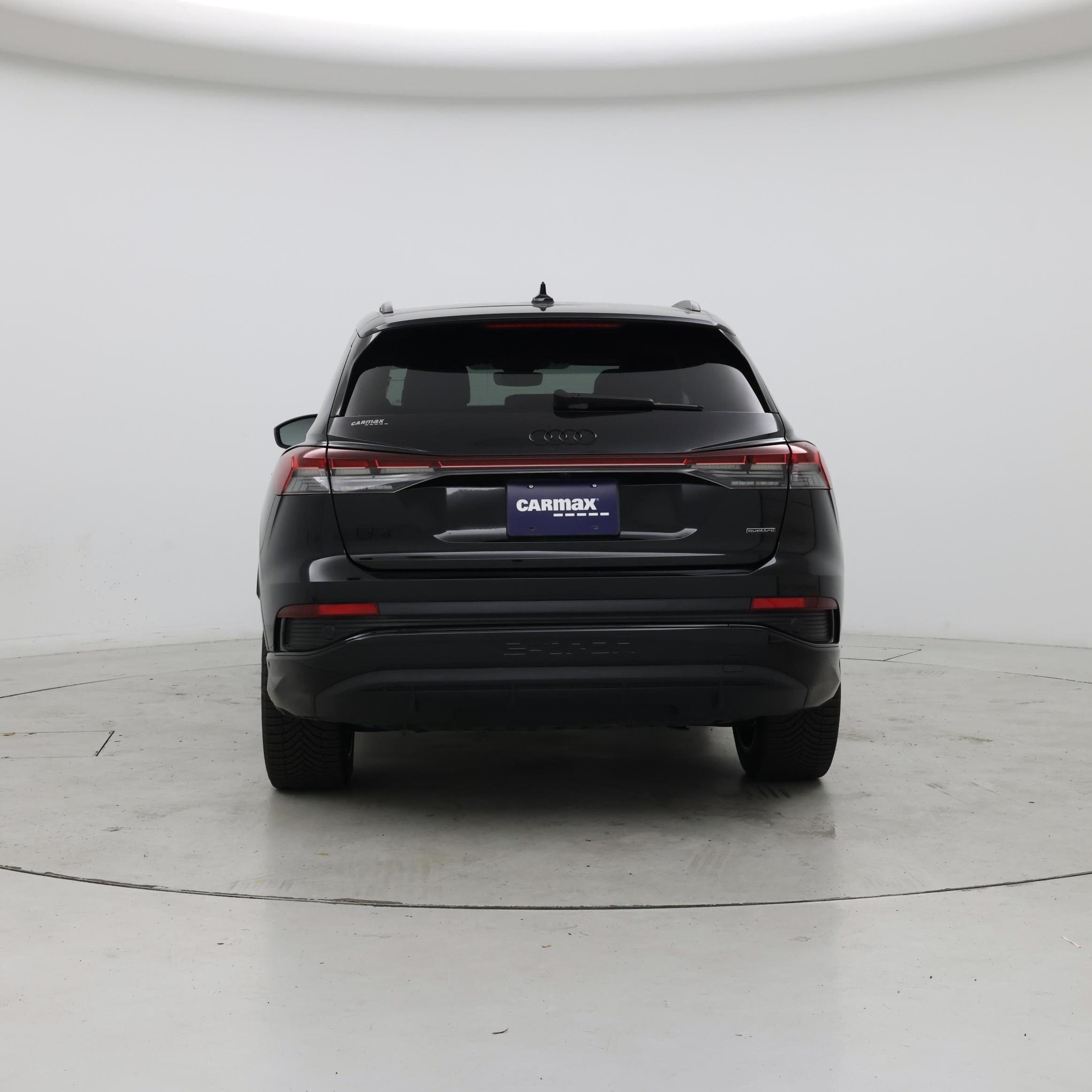Thumbnail: 2023 Audi Q4 e-tron - 6