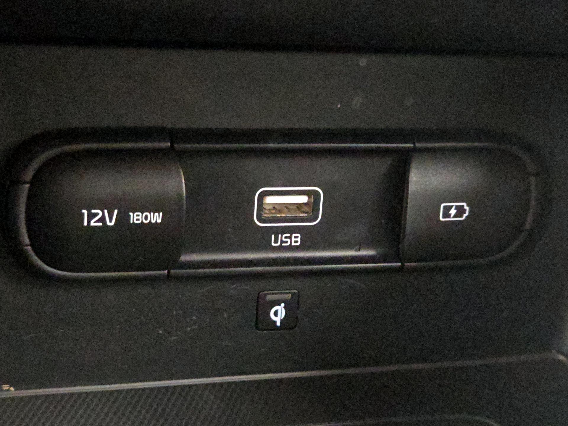 Thumbnail: 2022 Kia Niro - 19