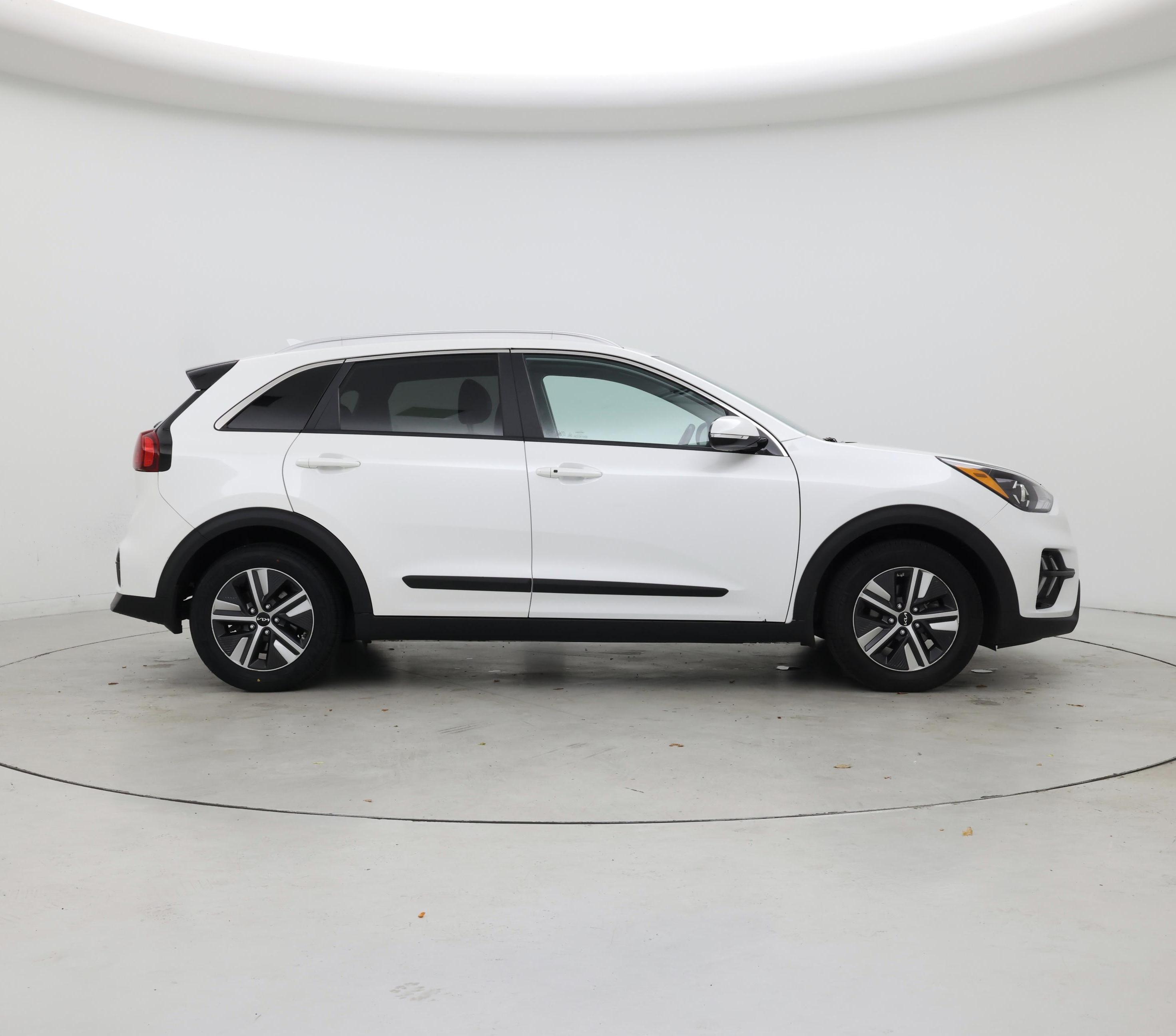 Thumbnail: 2022 Kia Niro - 7