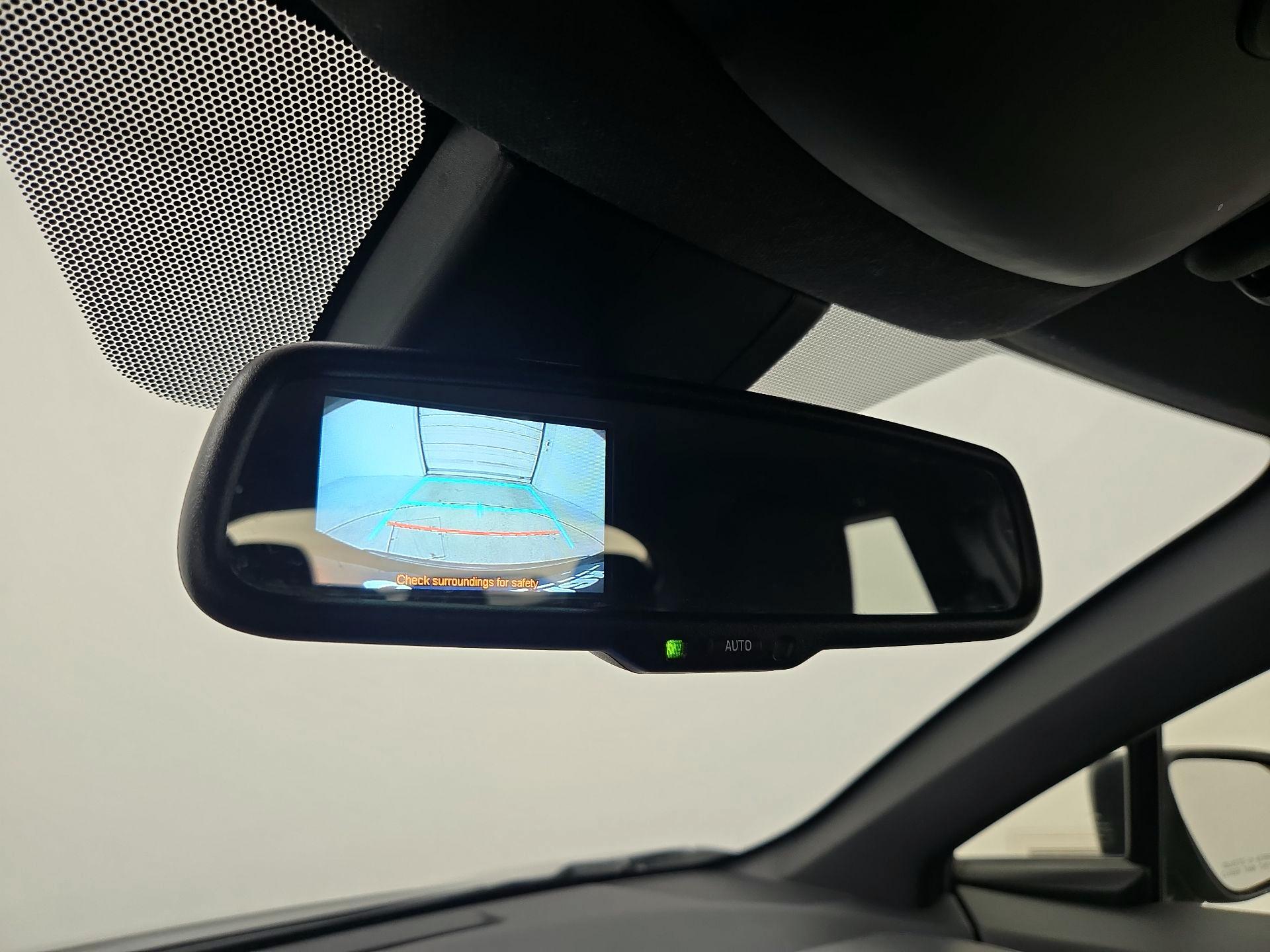 Thumbnail: 2018 Toyota C-HR - 14
