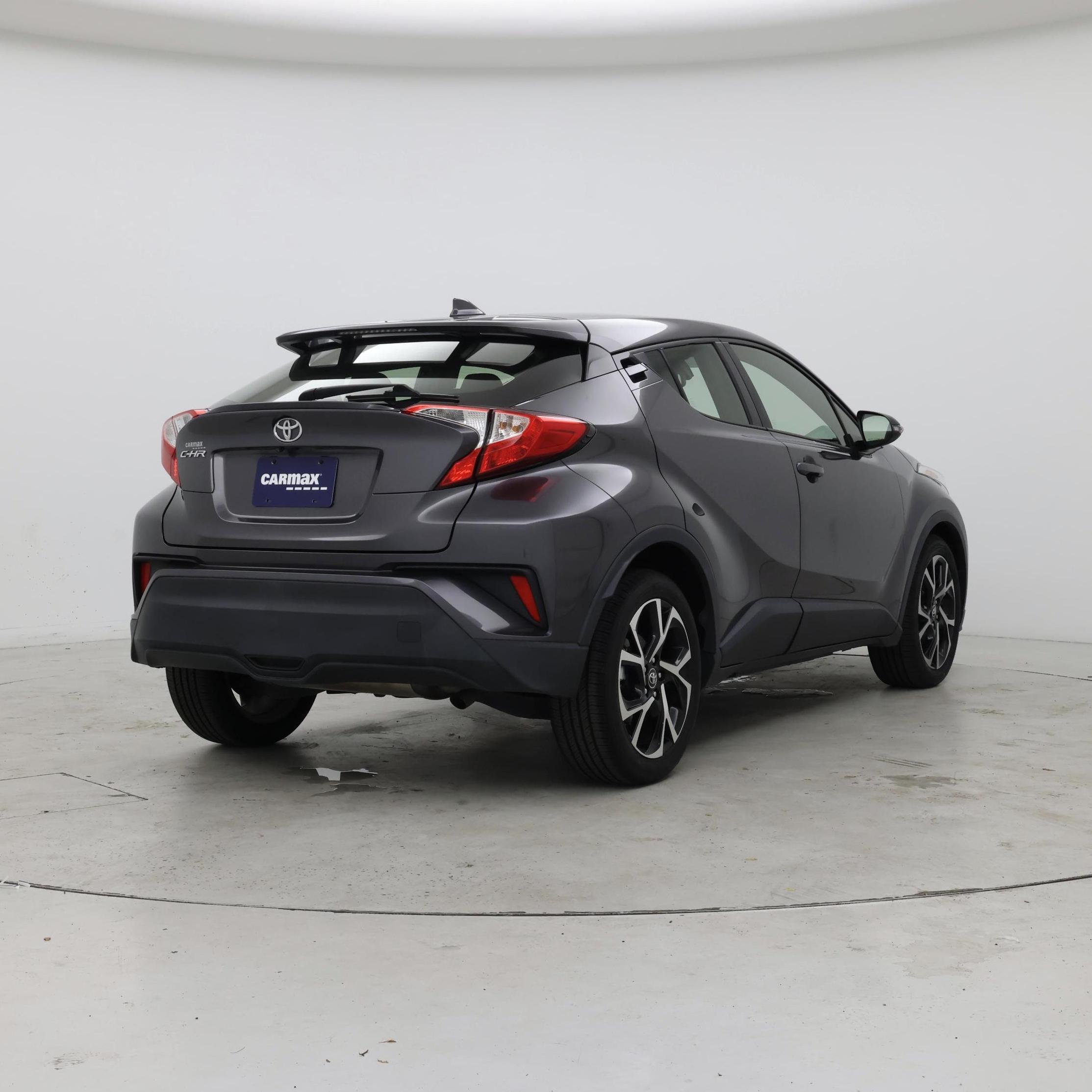 Thumbnail: 2018 Toyota C-HR - 8