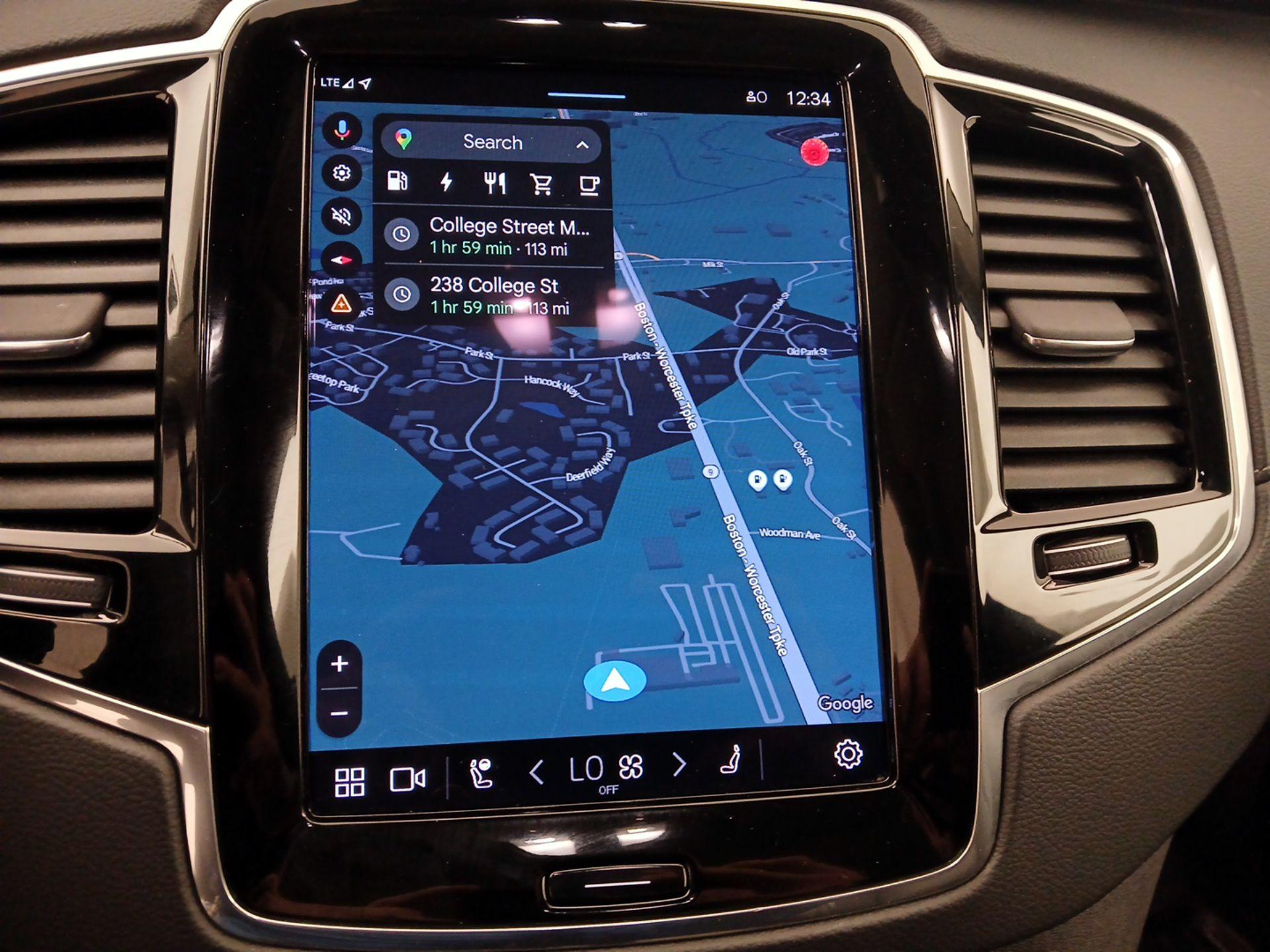 Thumbnail: 2023 Volvo XC90 - 12