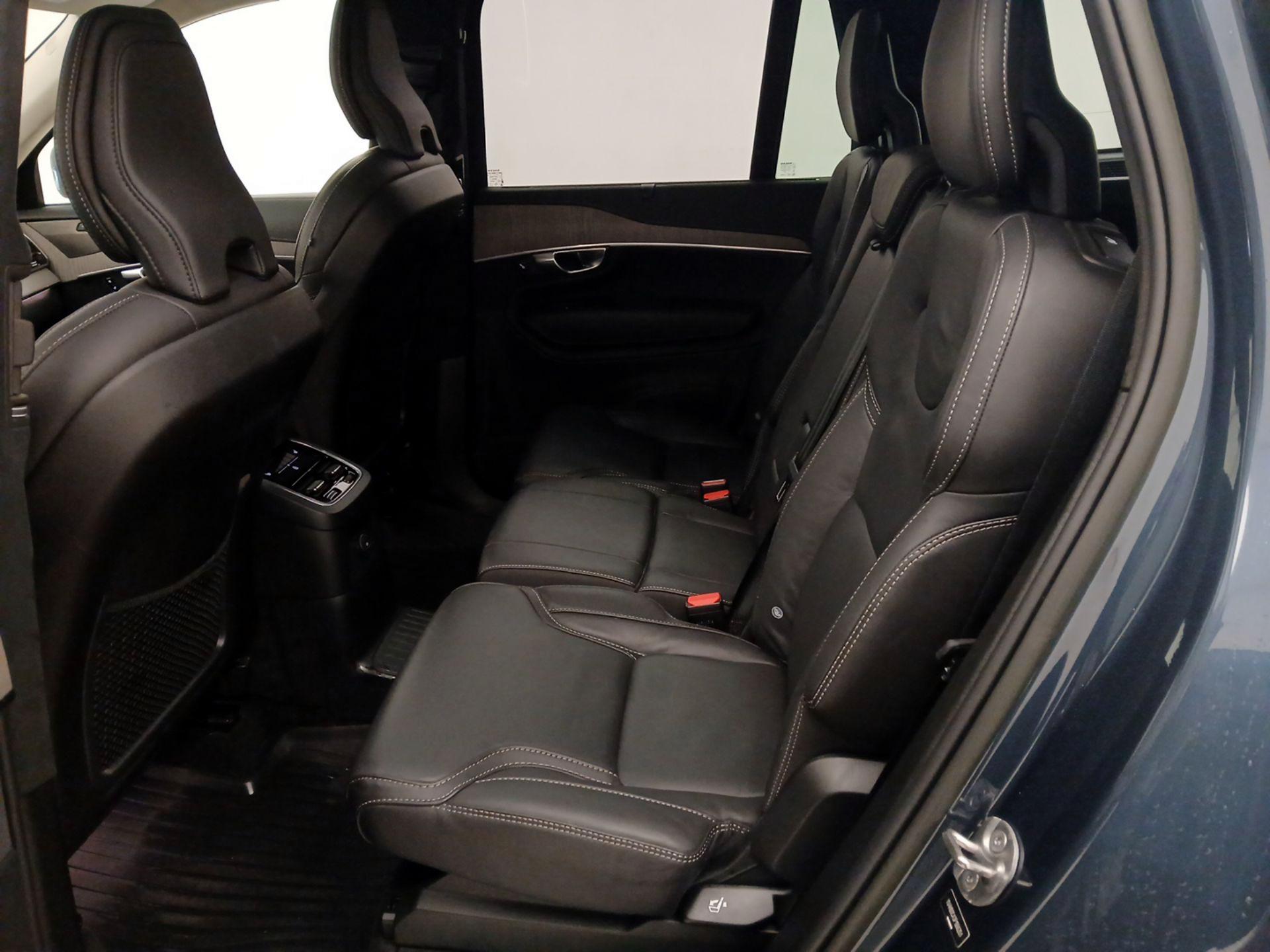 Thumbnail: 2023 Volvo XC90 - 19