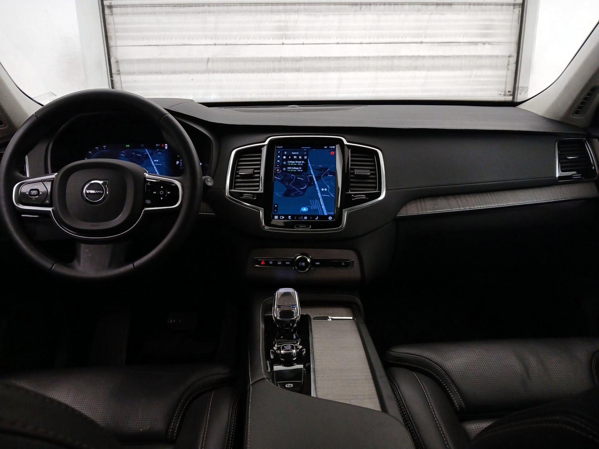 Thumbnail: 2023 Volvo XC90 - 8
