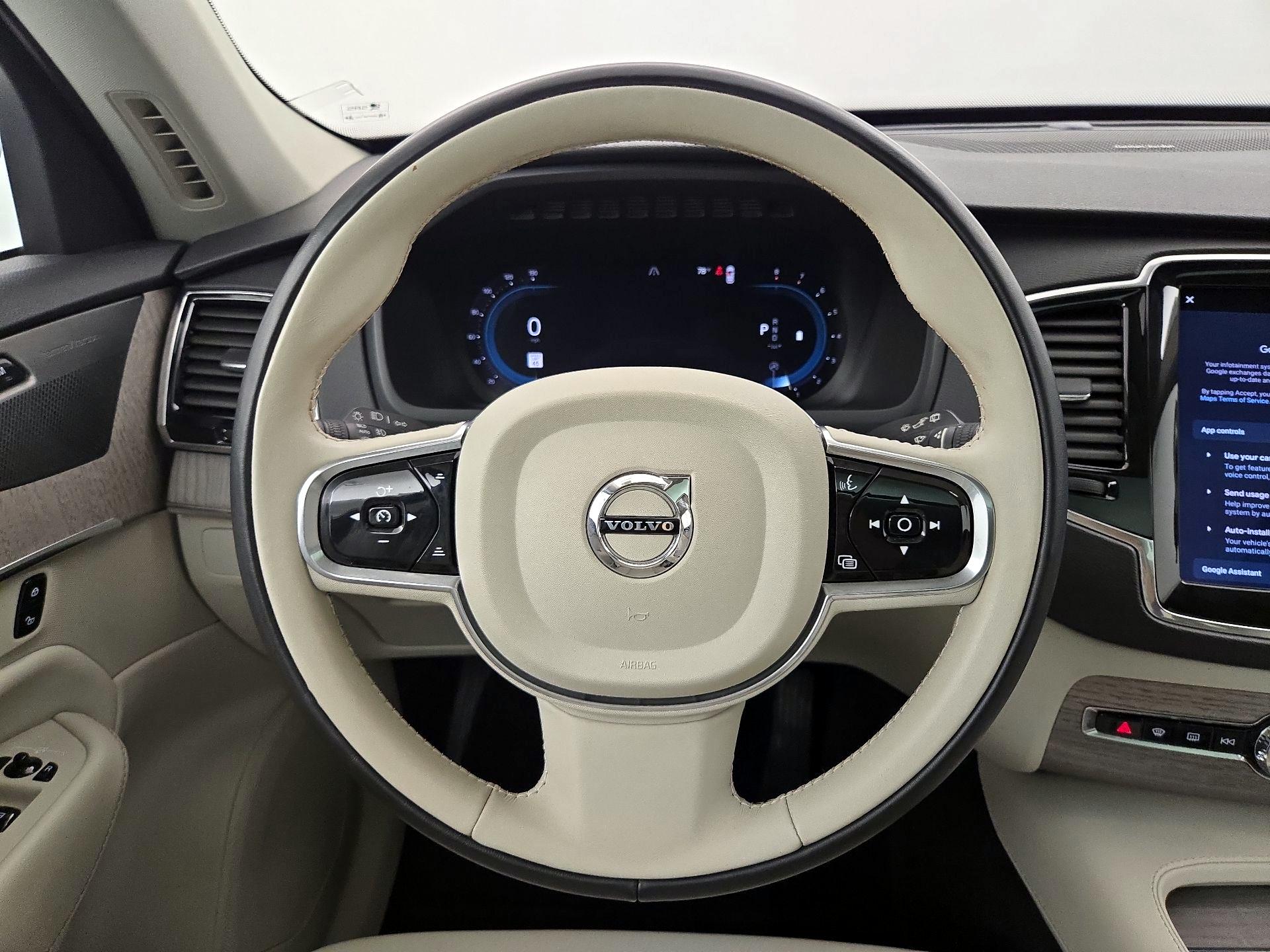 Thumbnail: 2023 Volvo XC90 - 10
