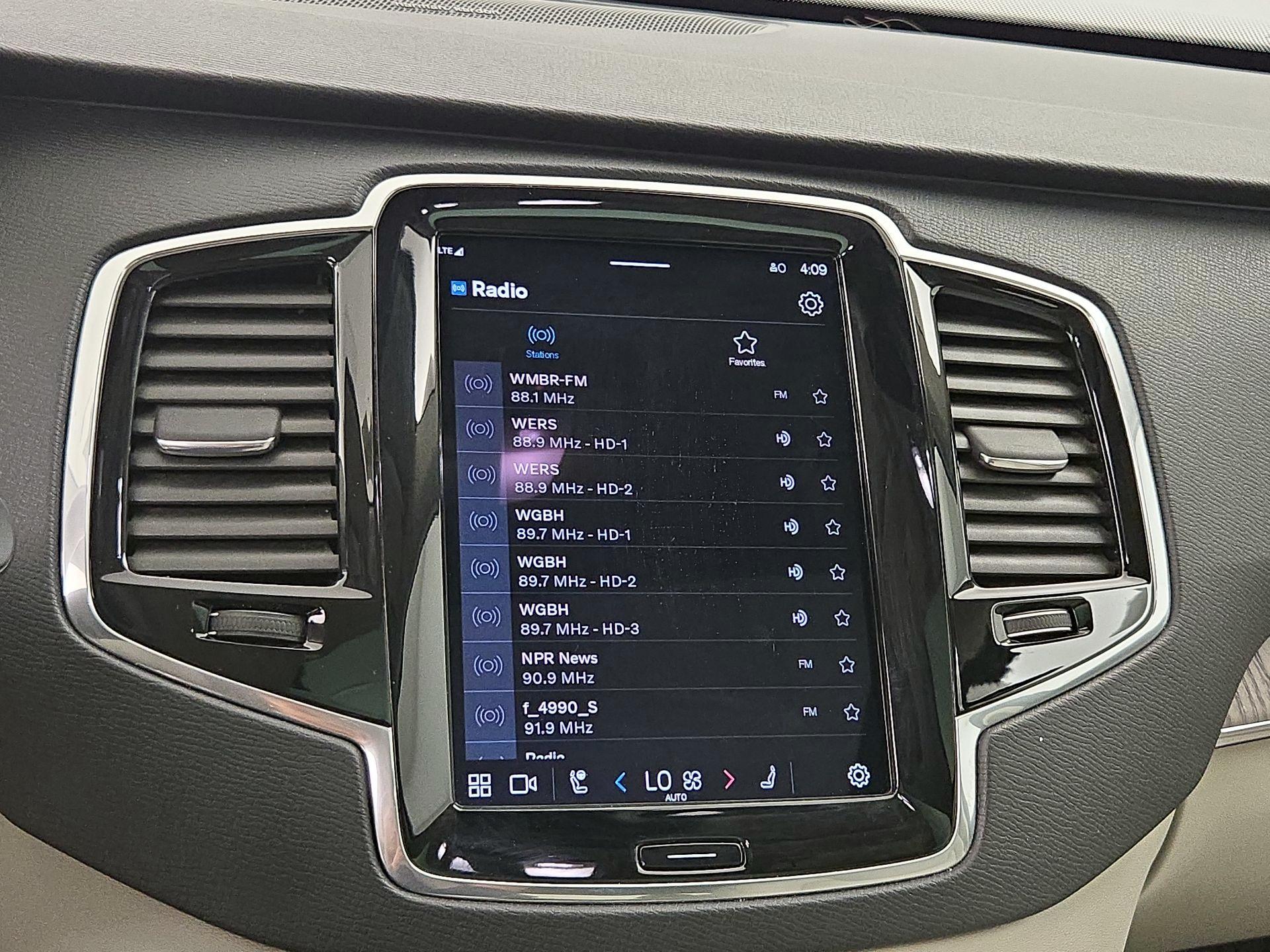 Thumbnail: 2023 Volvo XC90 - 15