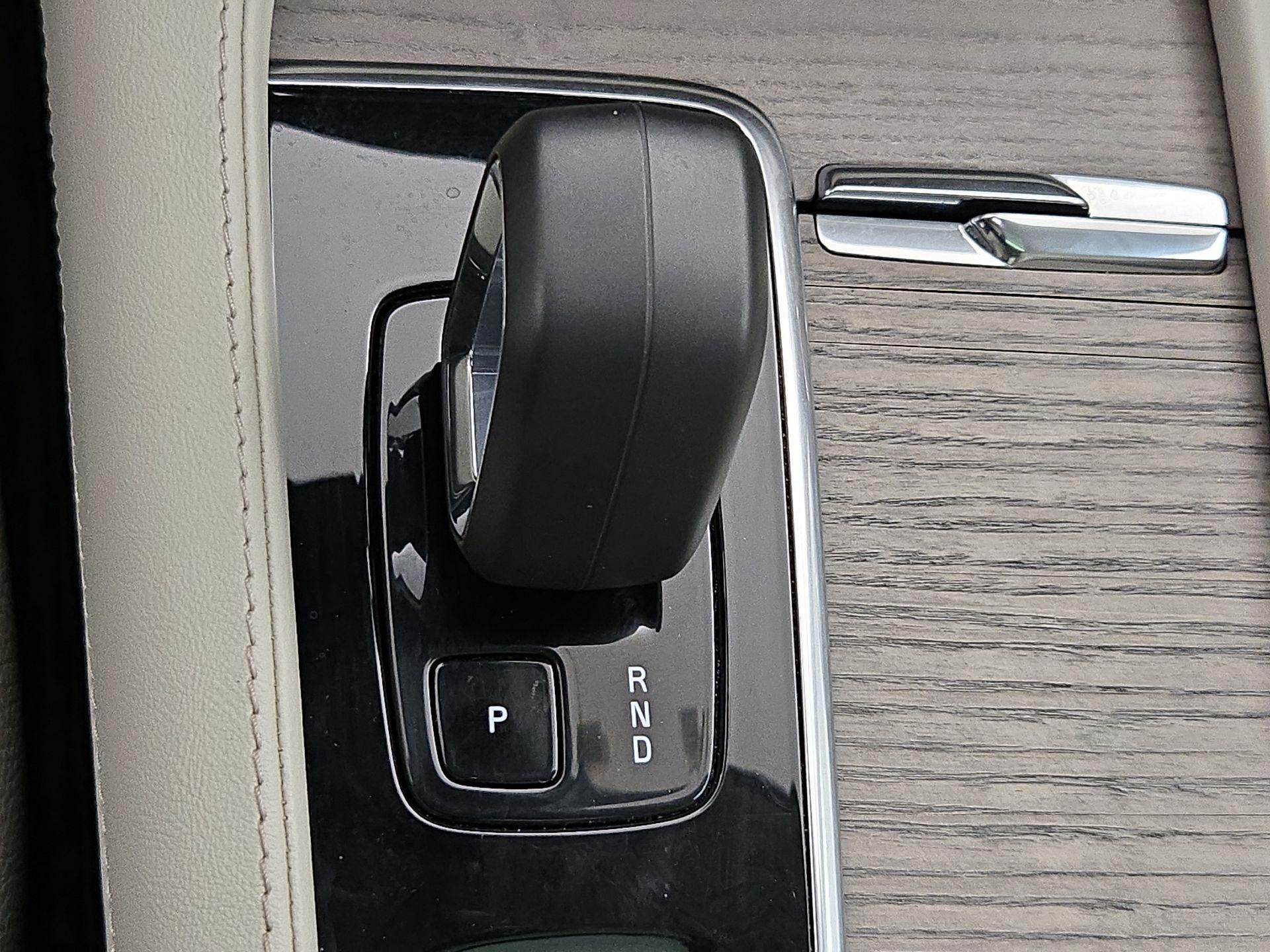 Thumbnail: 2023 Volvo XC90 - 17