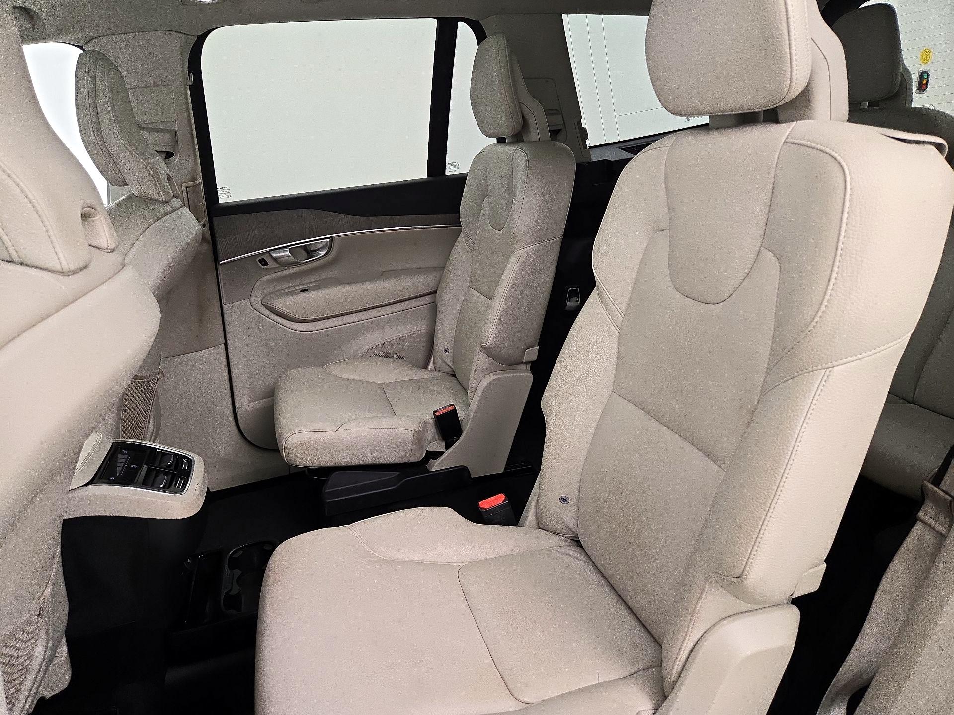 Thumbnail: 2023 Volvo XC90 - 20