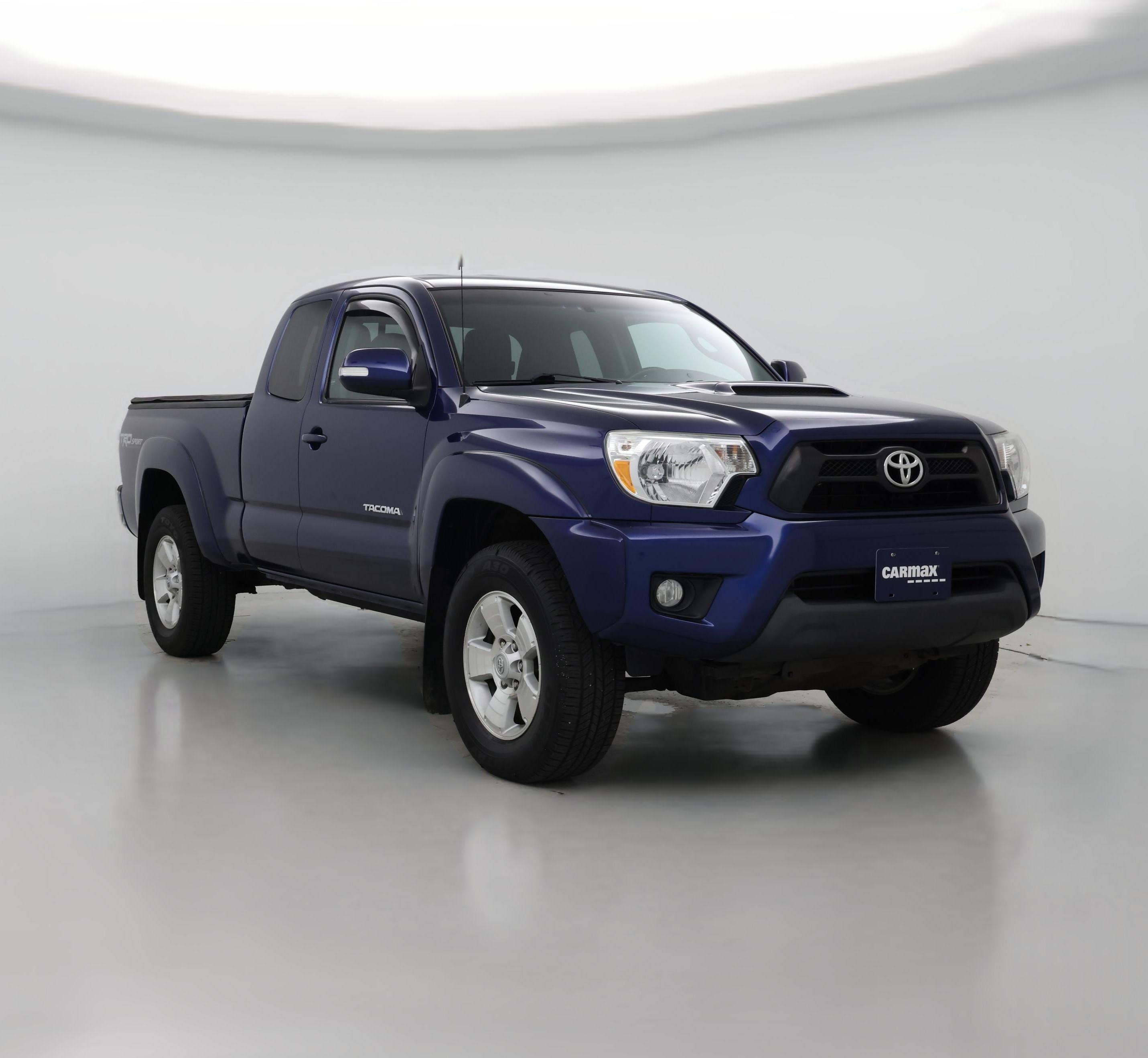 Thumbnail: 2015 Toyota Tacoma - 1