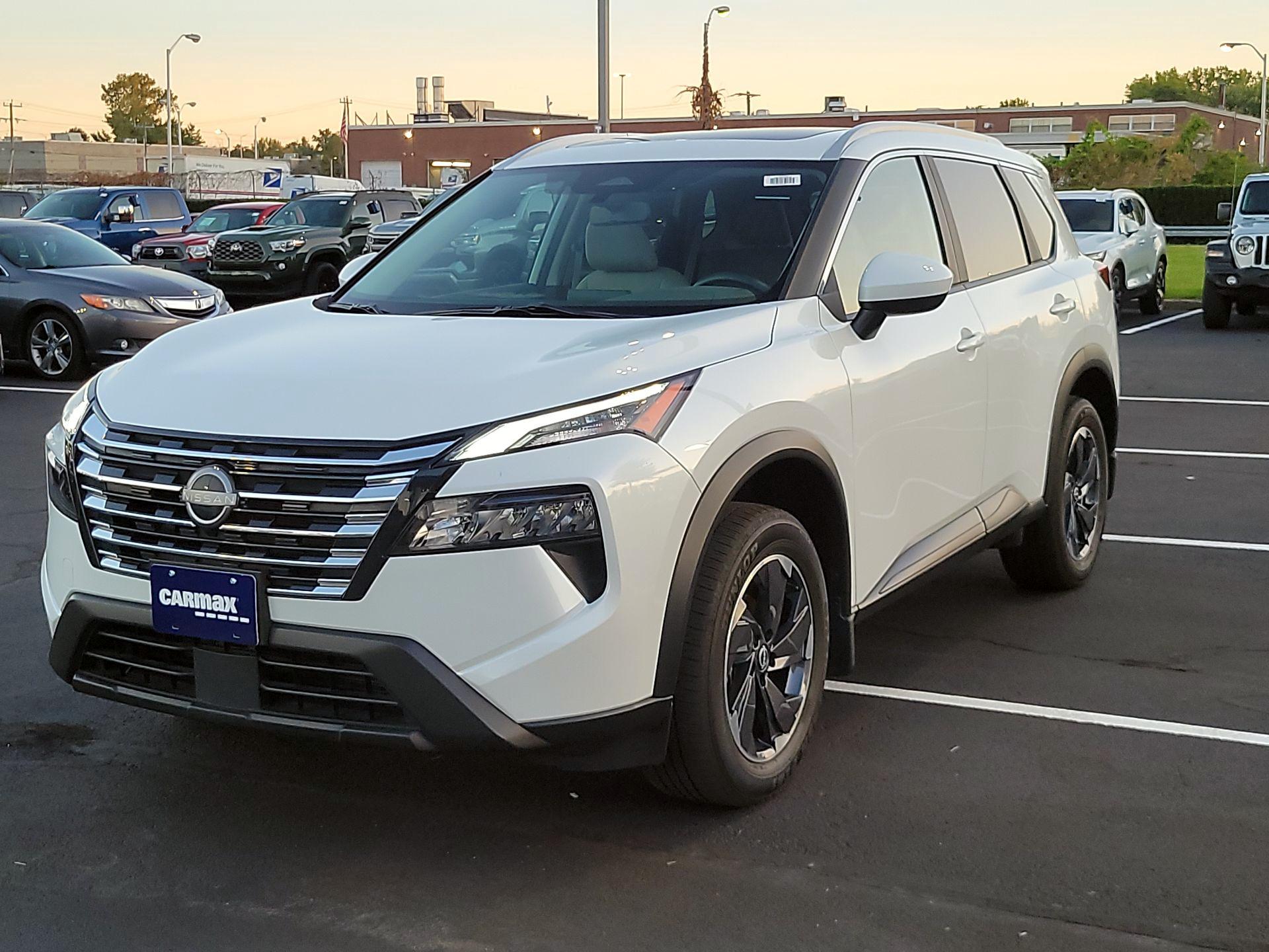 Thumbnail: 2024 Nissan Rogue - 3
