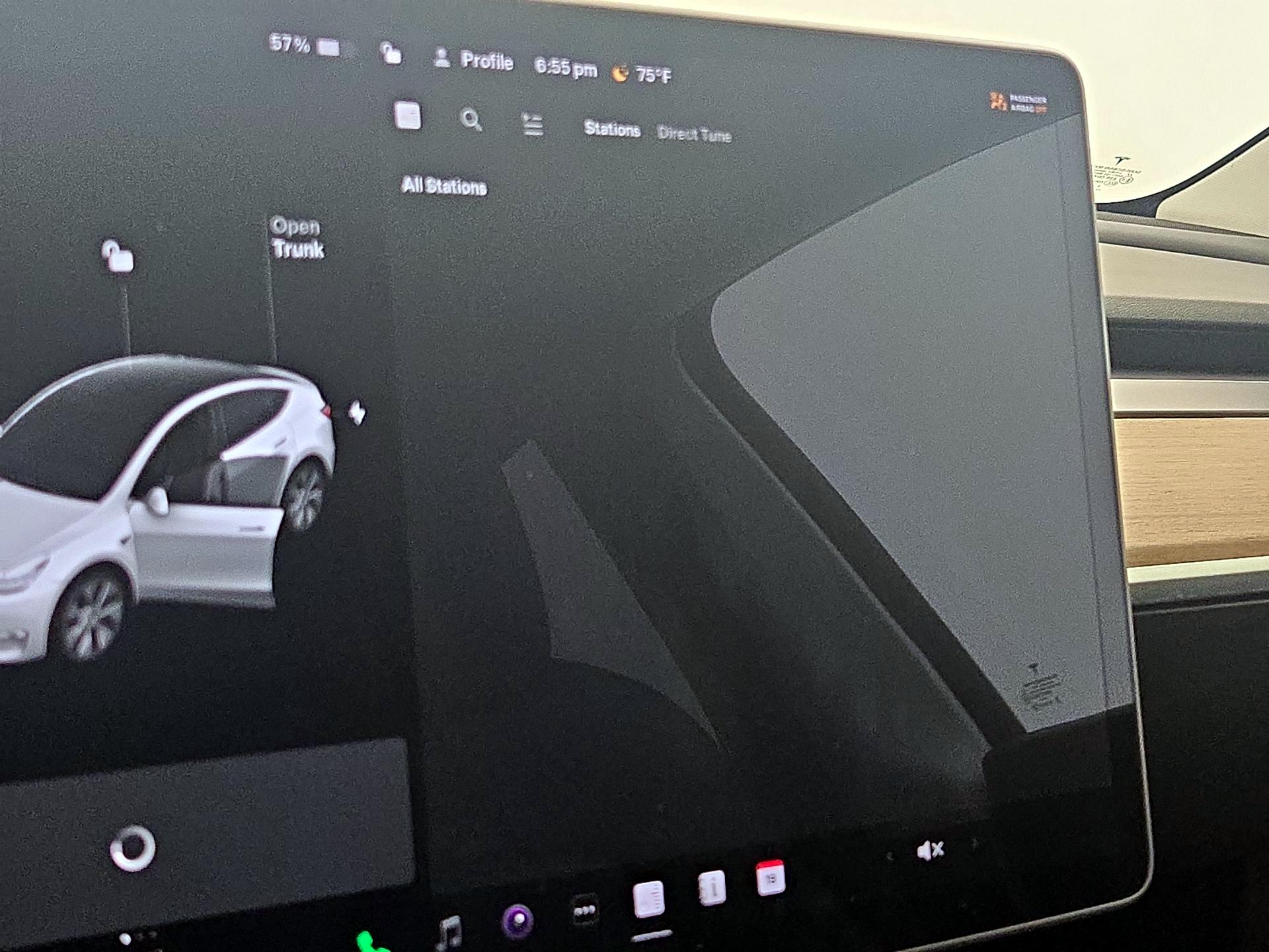 Thumbnail: 2021 Tesla Model Y - 15