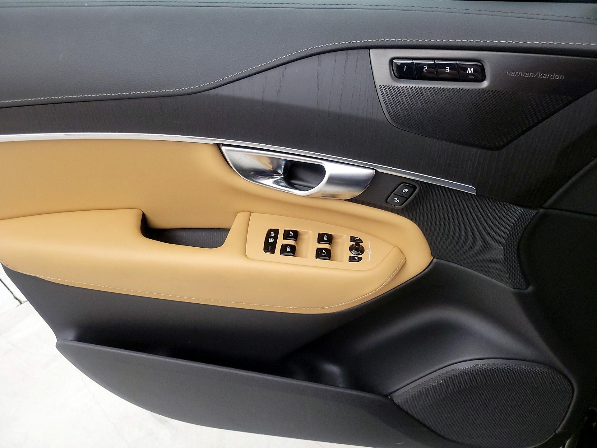 Thumbnail: 2024 Volvo XC90 - 12