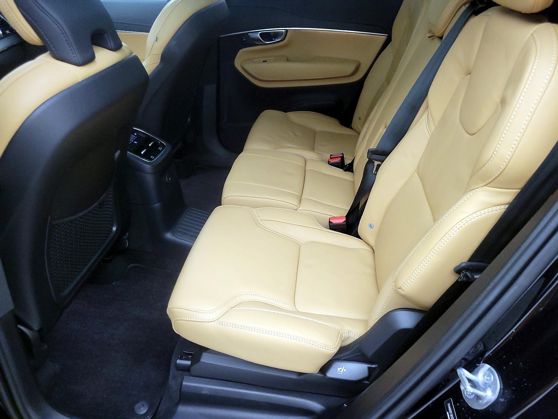 Thumbnail: 2024 Volvo XC90 - 20