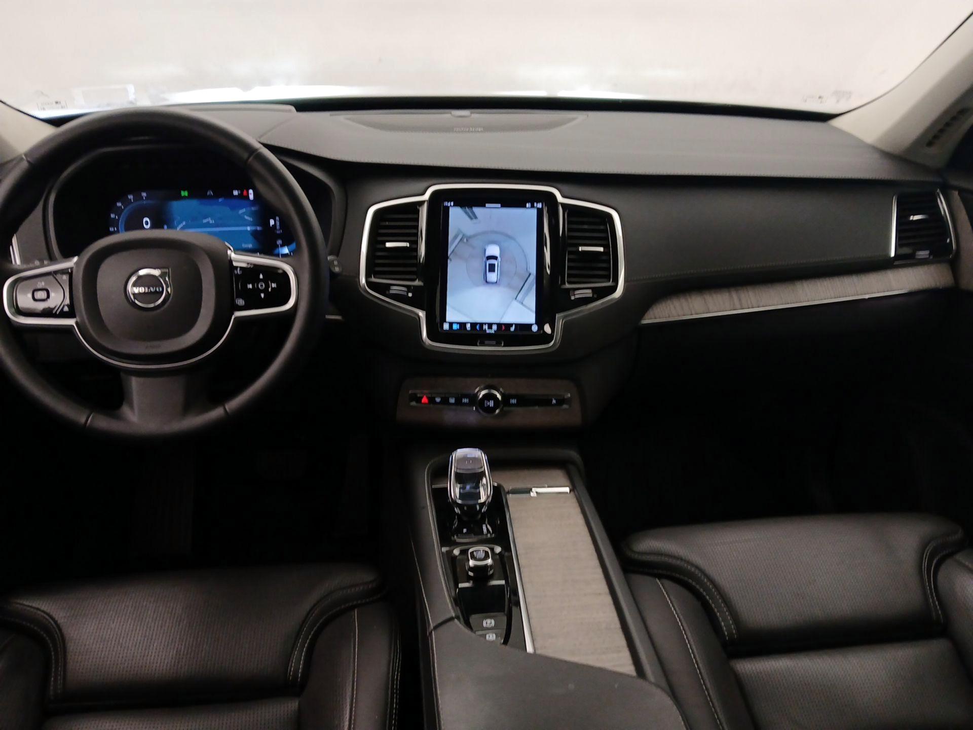 Thumbnail: 2023 Volvo XC90 - 9