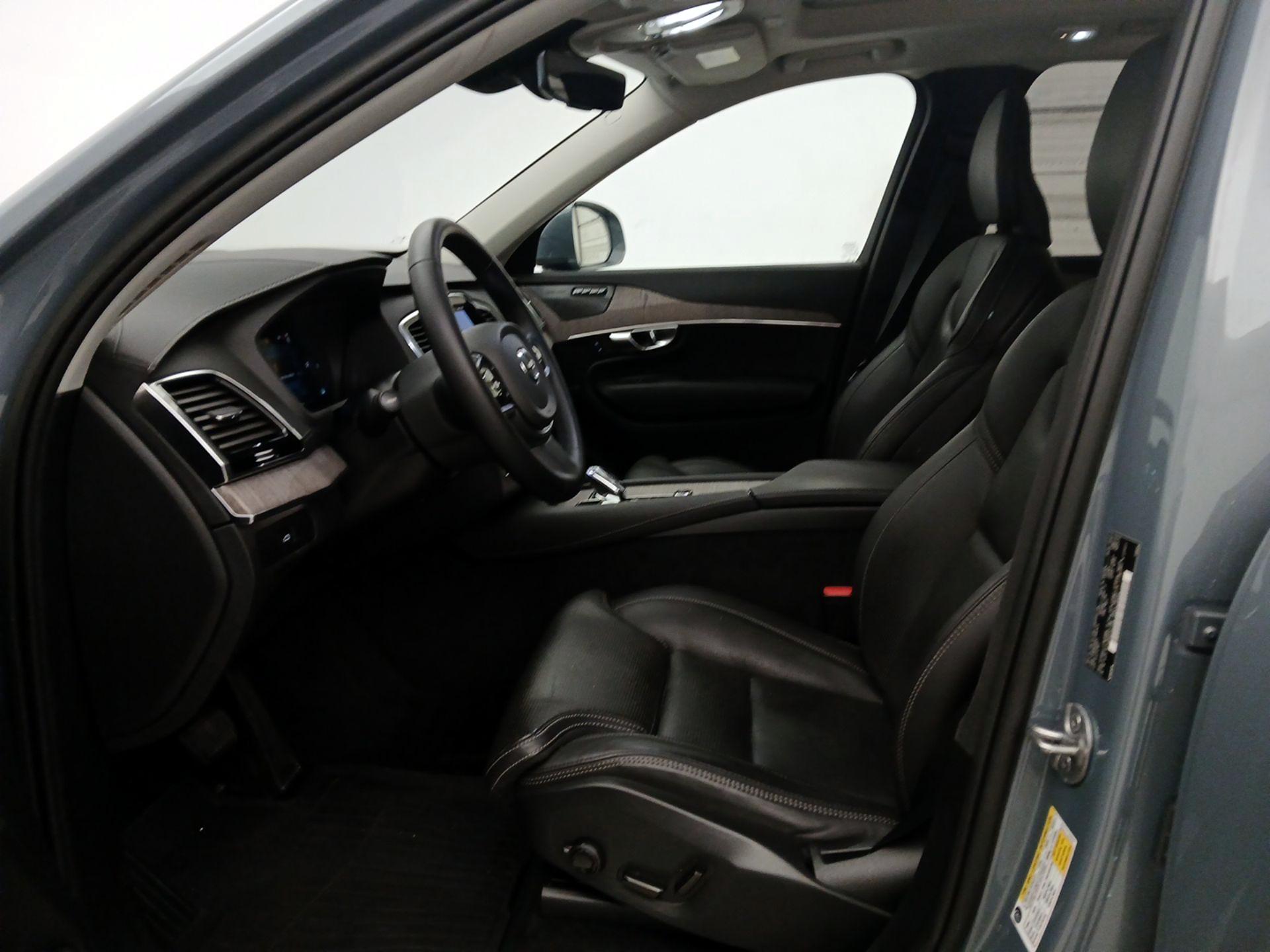Thumbnail: 2023 Volvo XC90 - 11