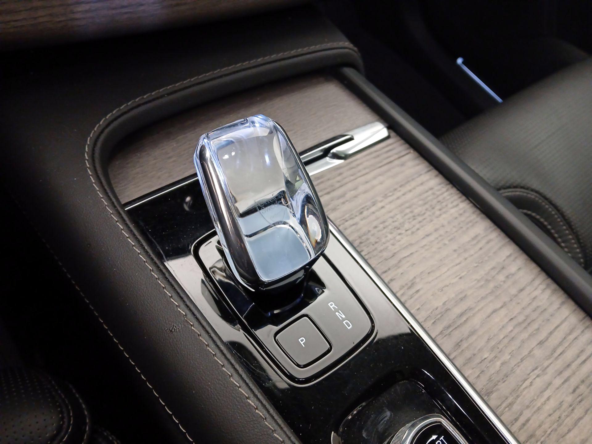 Thumbnail: 2023 Volvo XC90 - 17