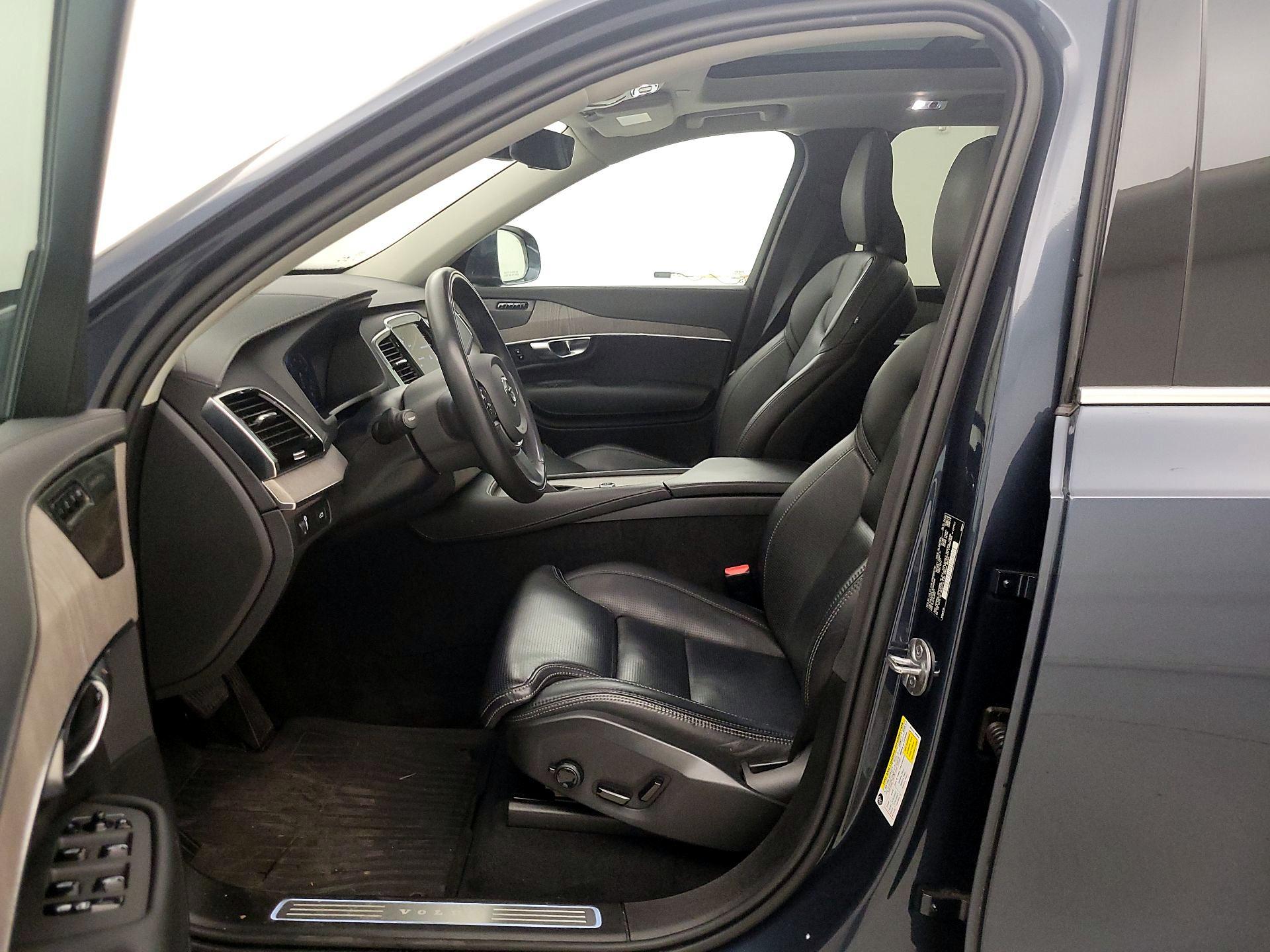 Thumbnail: 2022 Volvo XC90 - 11