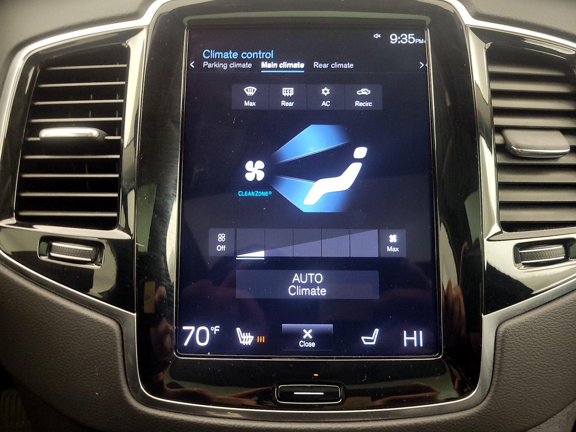 Thumbnail: 2022 Volvo XC90 - 17