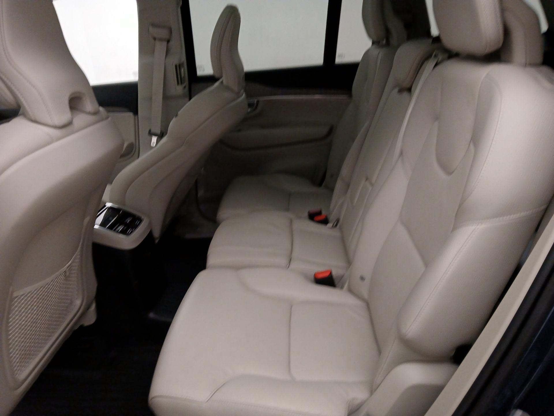 Thumbnail: 2024 Volvo XC90 - 20