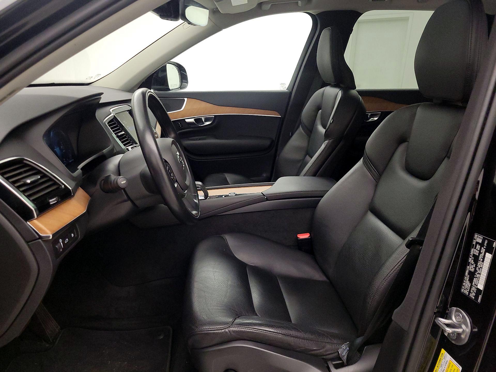 Thumbnail: 2022 Volvo XC90 - 9